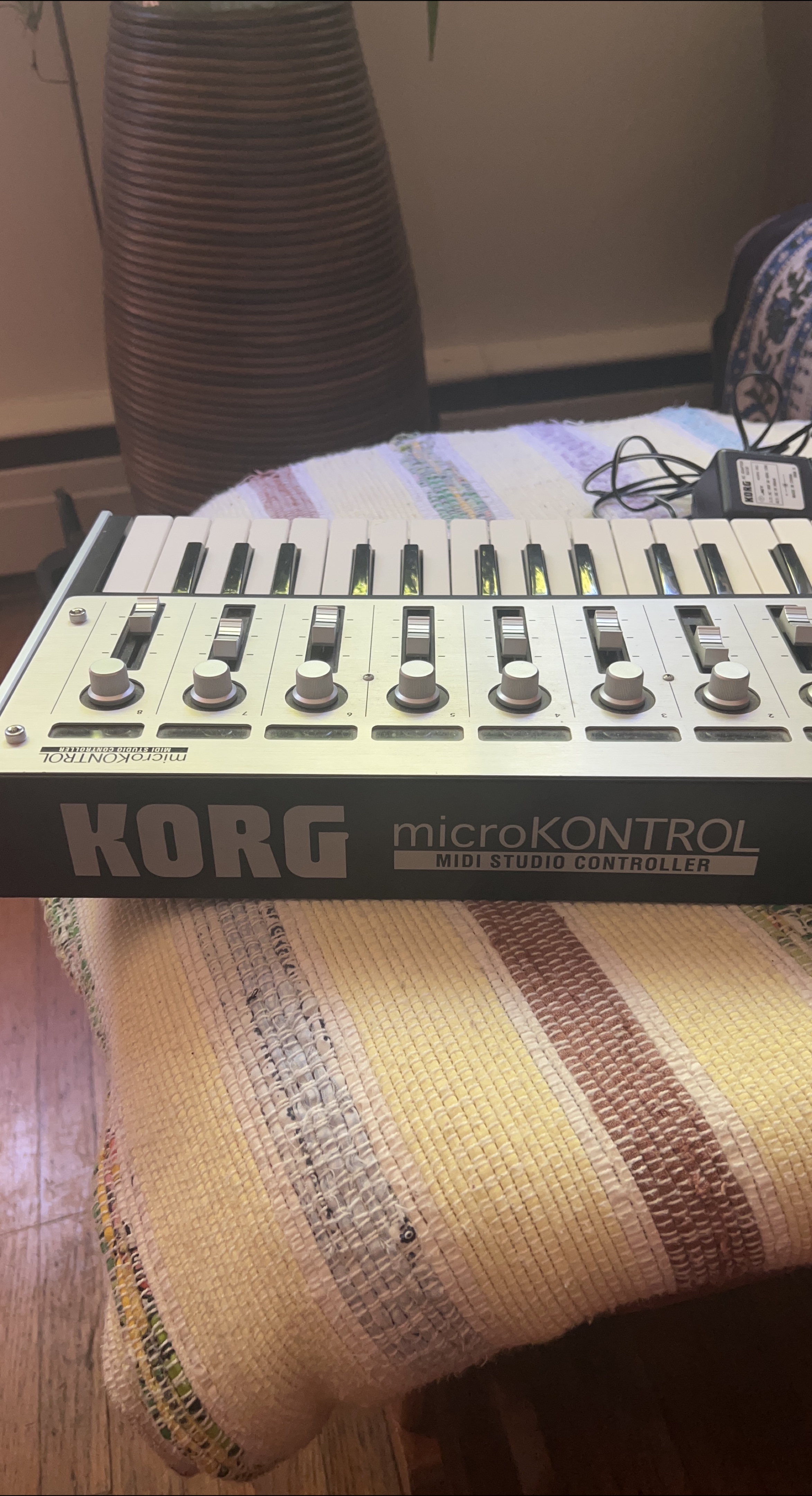 Korg microKontrol MIDI Studio Controller