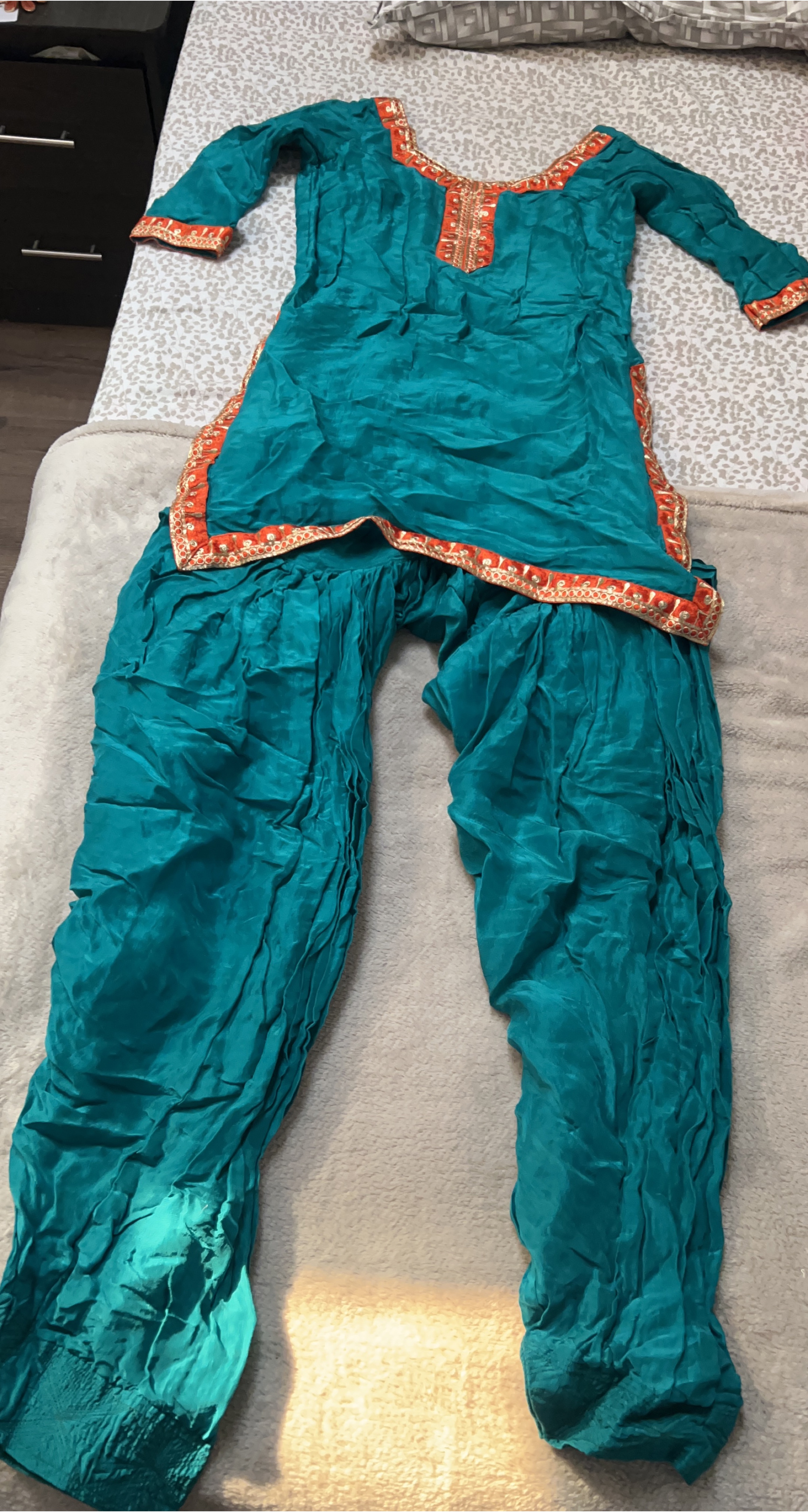 Teal Salwar Kameez Suit thumbnail