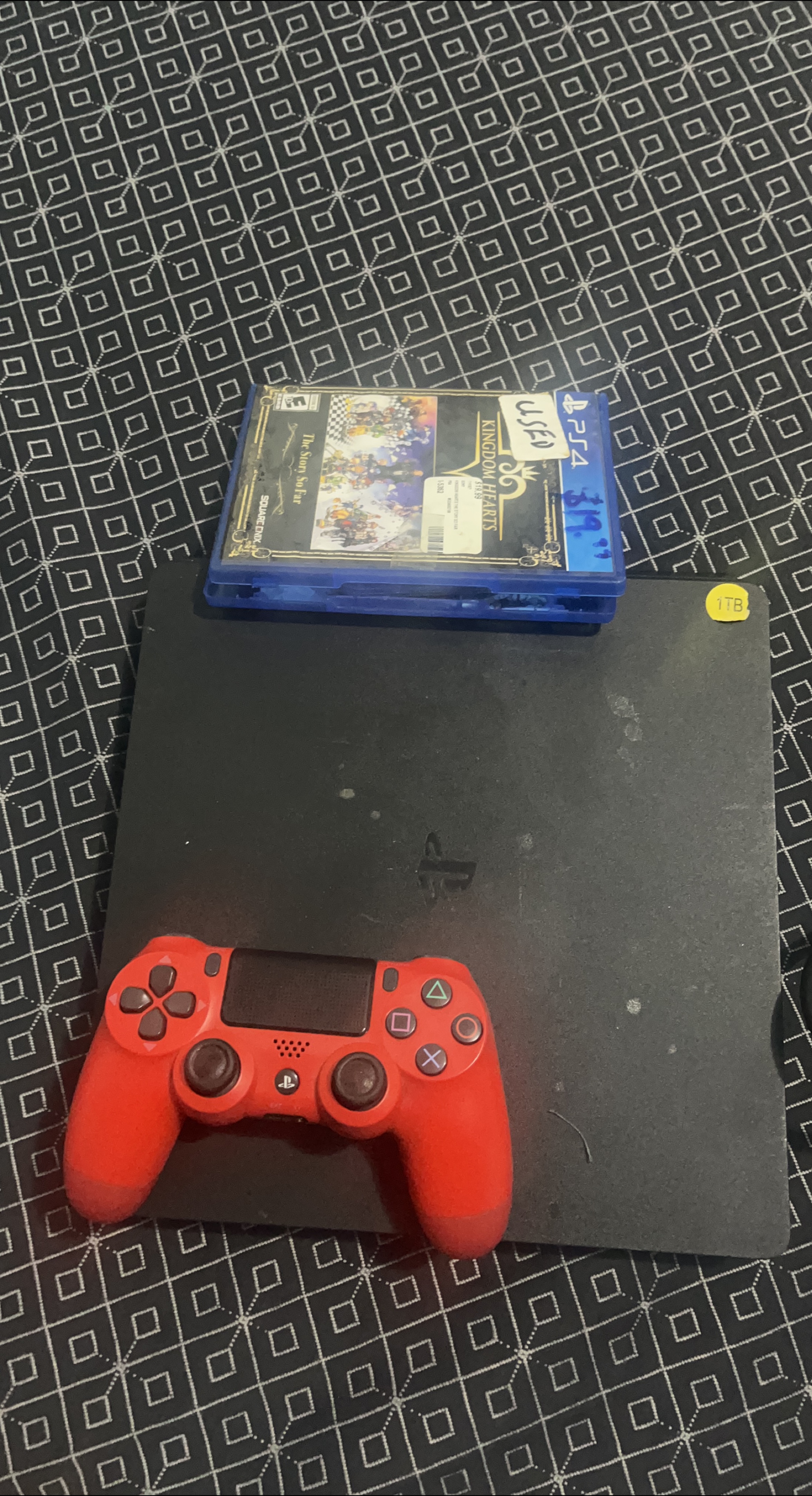 PlayStation 4 1TB with Kingdom Hearts Game thumbnail