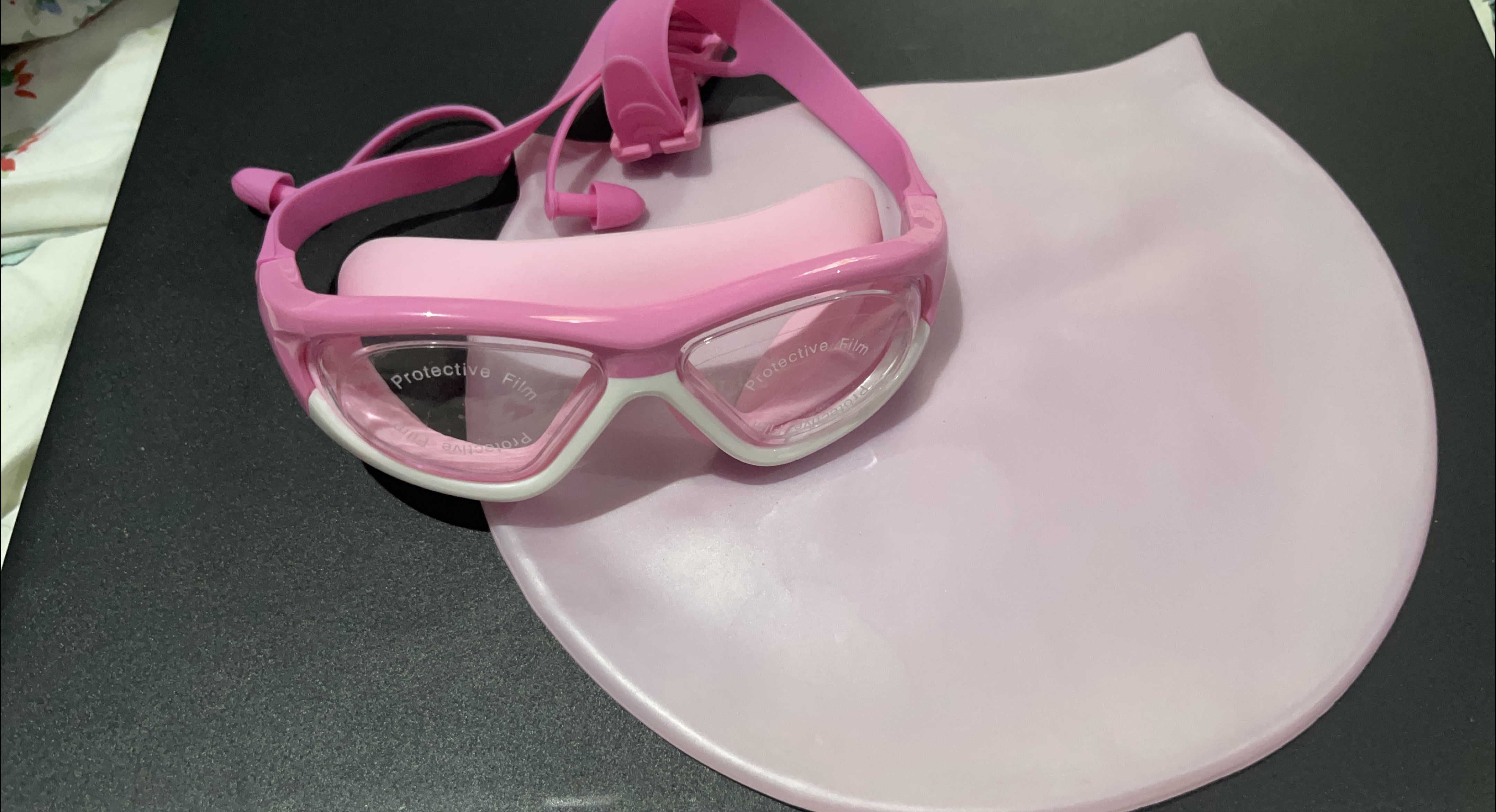 Pink Swim Goggles and Cap Set thumbnail