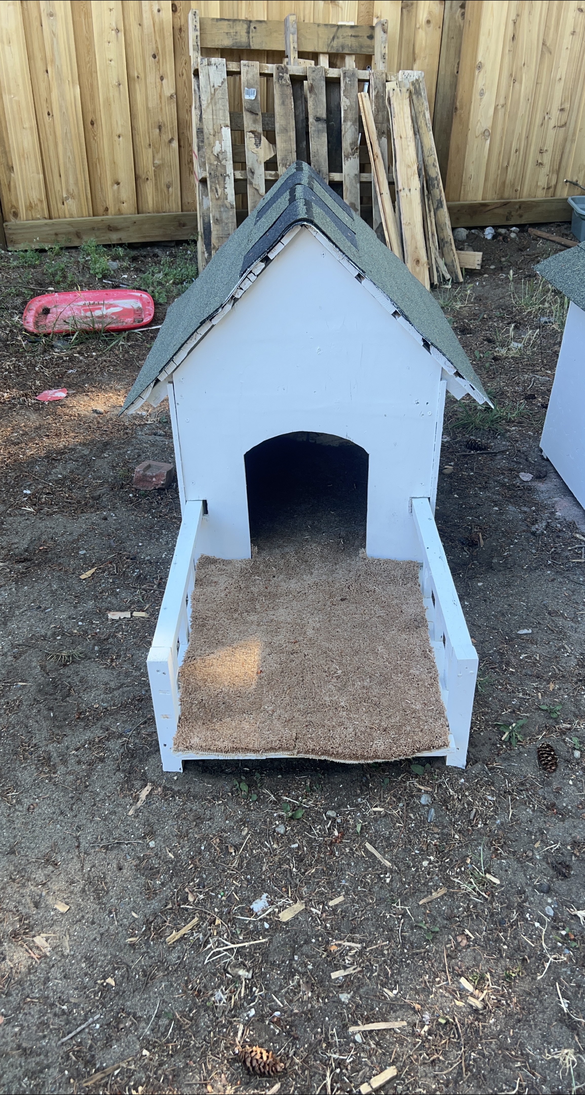 Dog House - White thumbnail