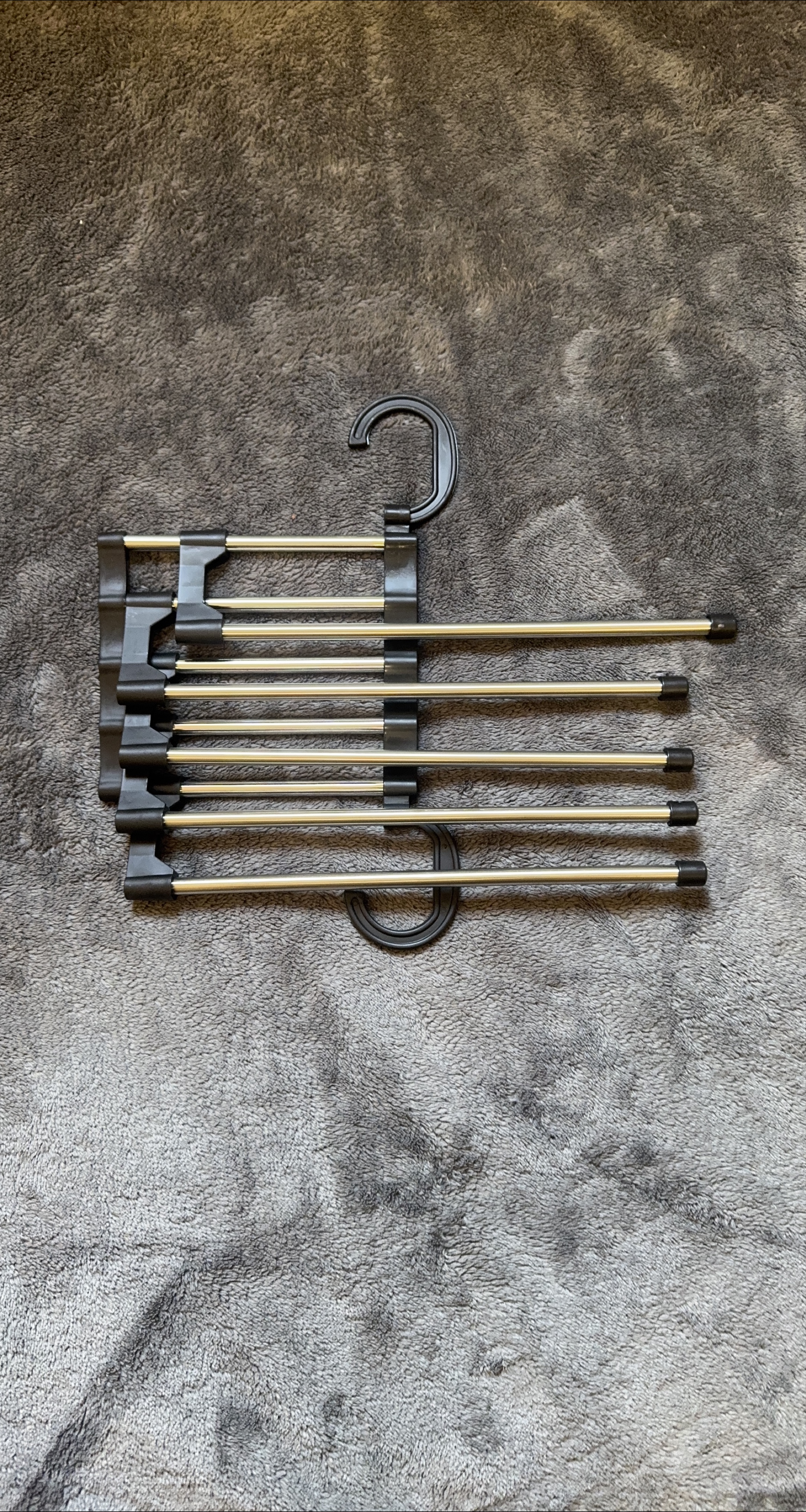 Multi-Layer Pants Hanger thumbnail