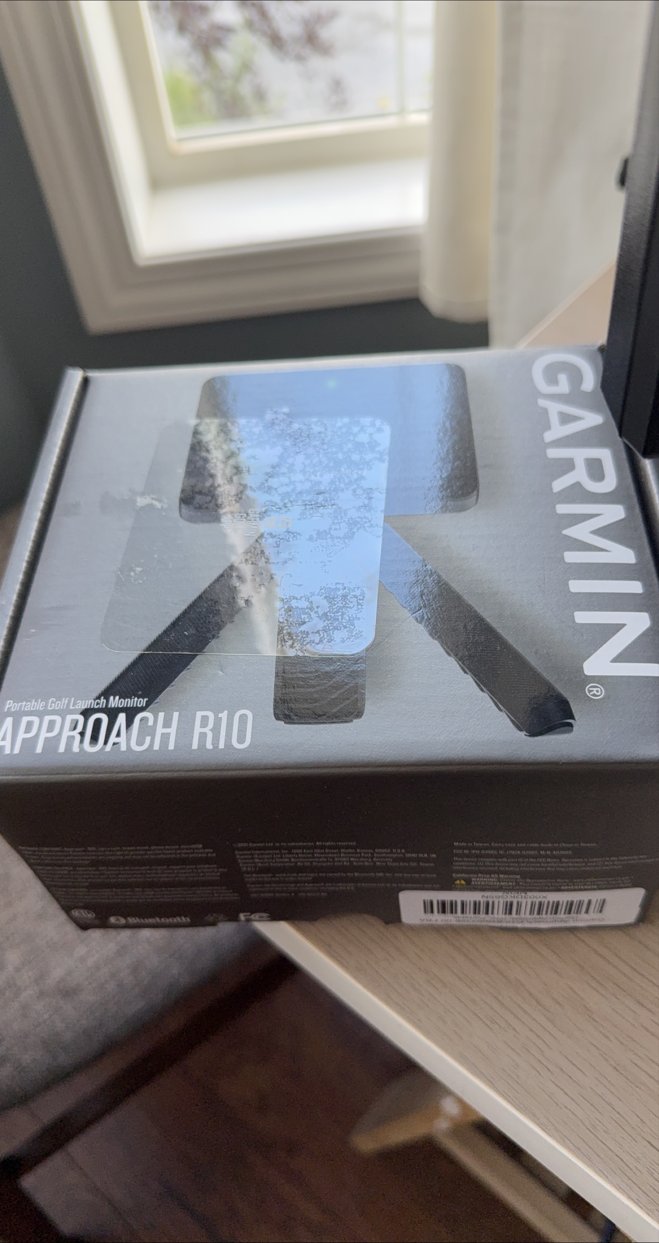 Garmin Approach R10 Portable Golf Launch Monitor