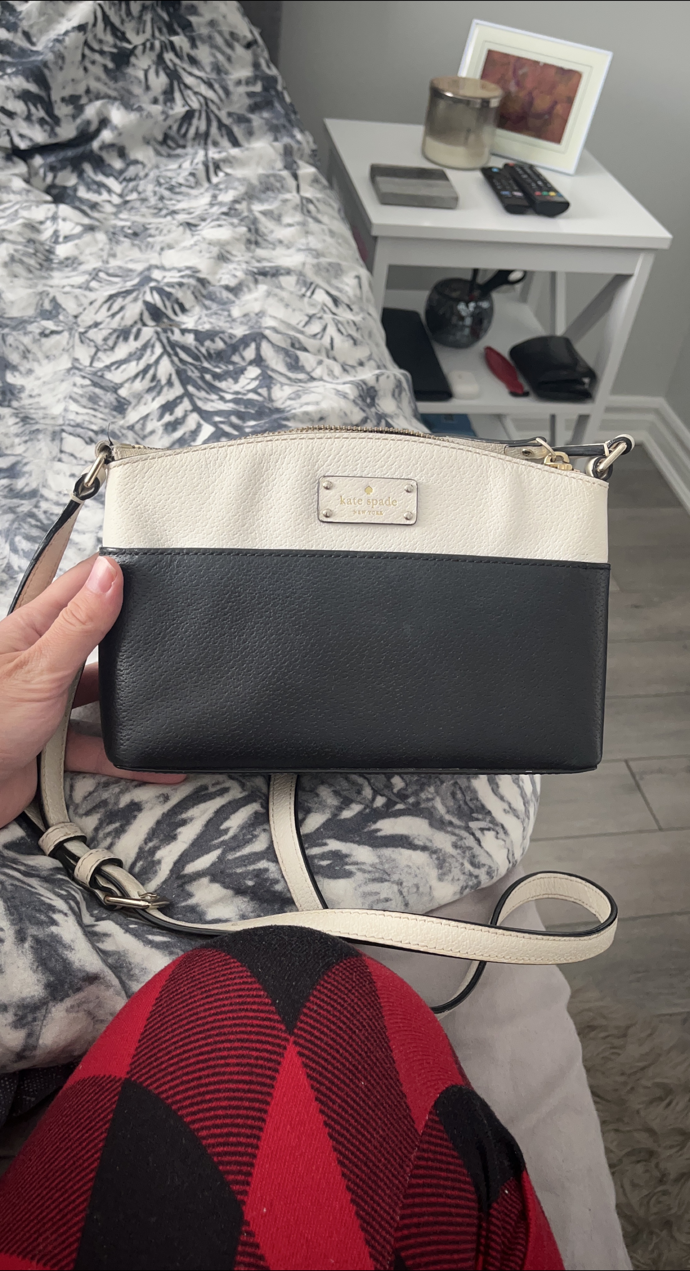 Kate Spade Black & White Crossbody Bag