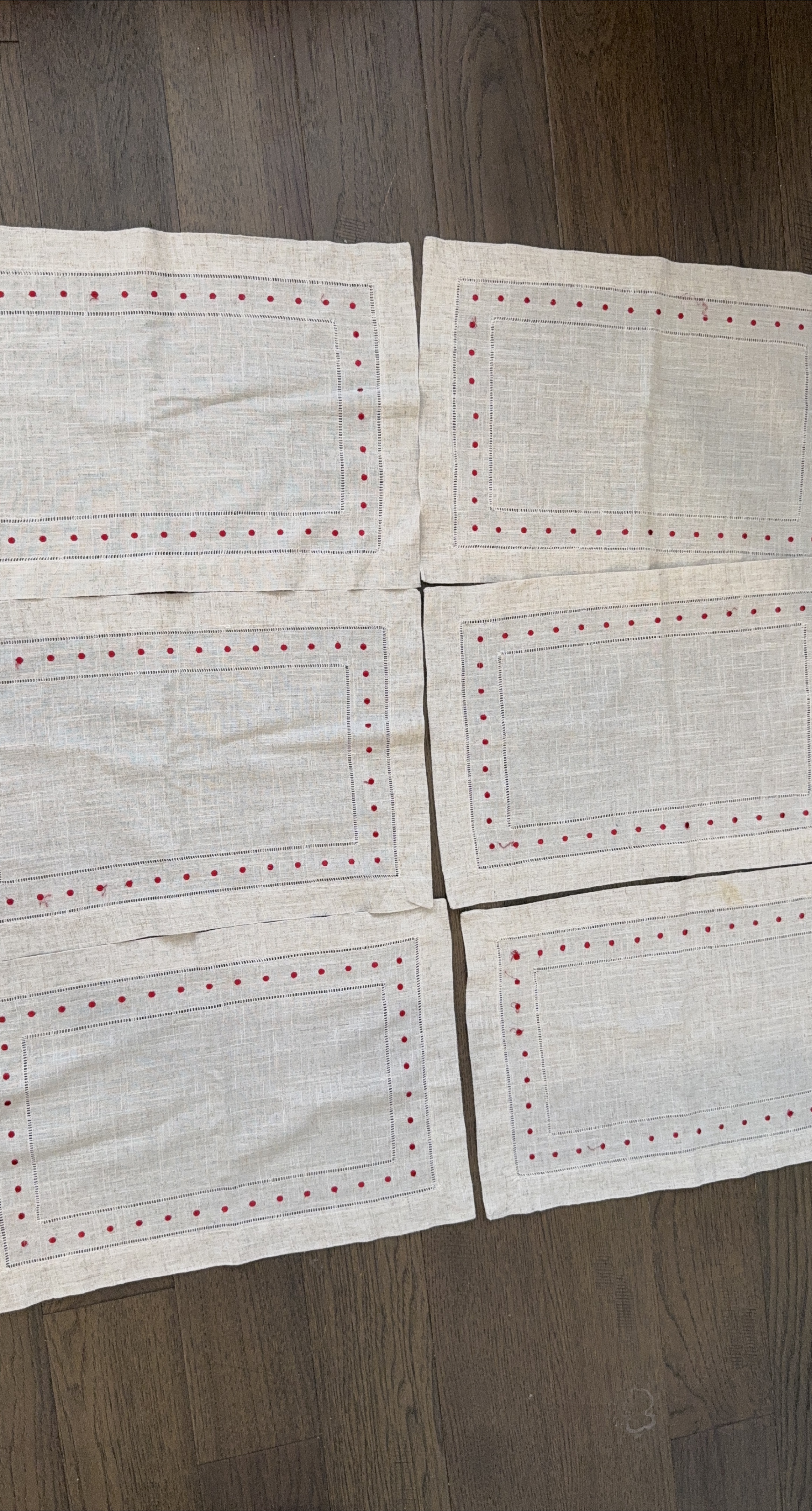 🍁🇨🇦 Linen Placemats & Table Runner Set thumbnail