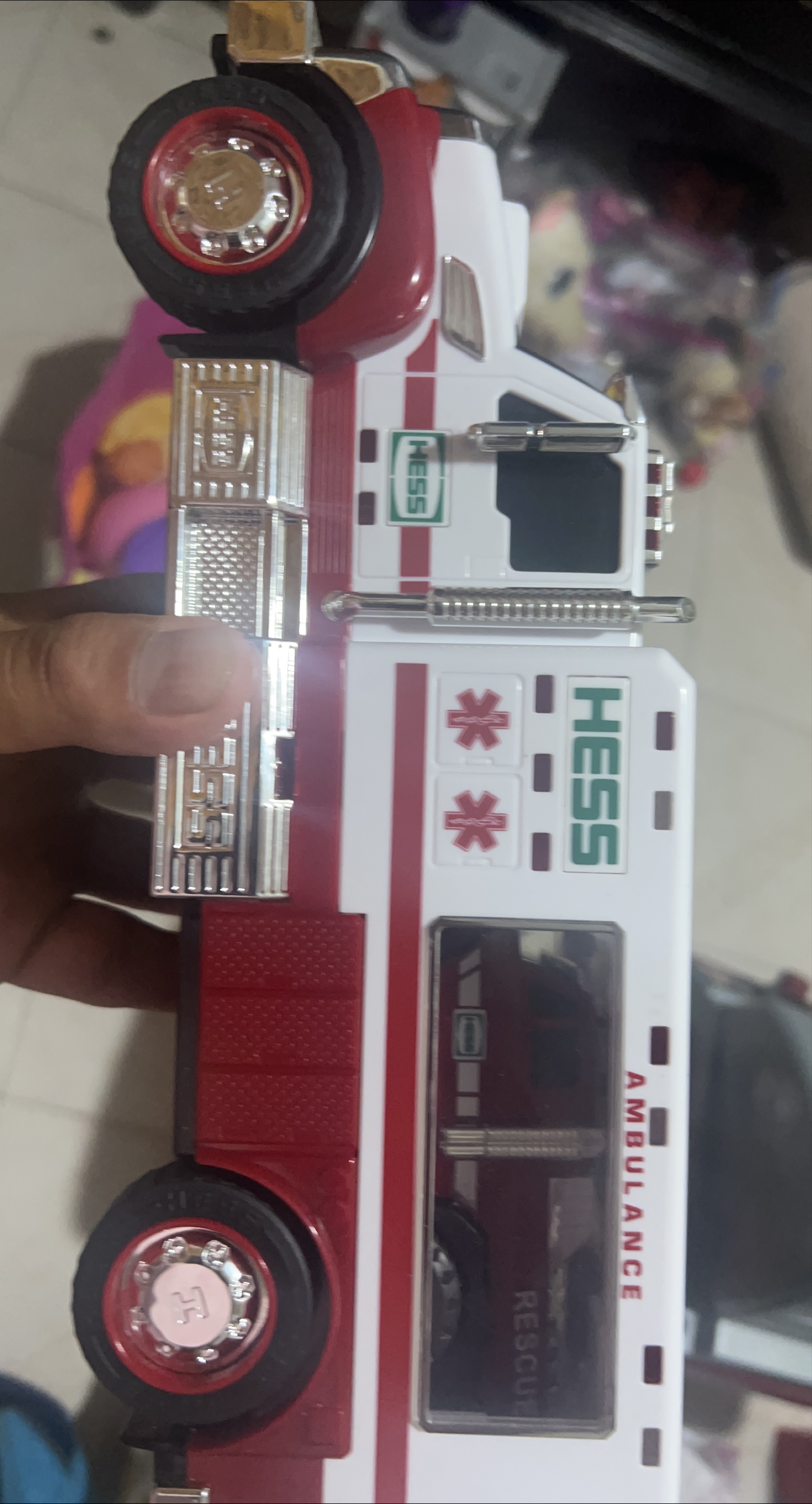 Hess Ambulance Rescue Truck 2020 thumbnail