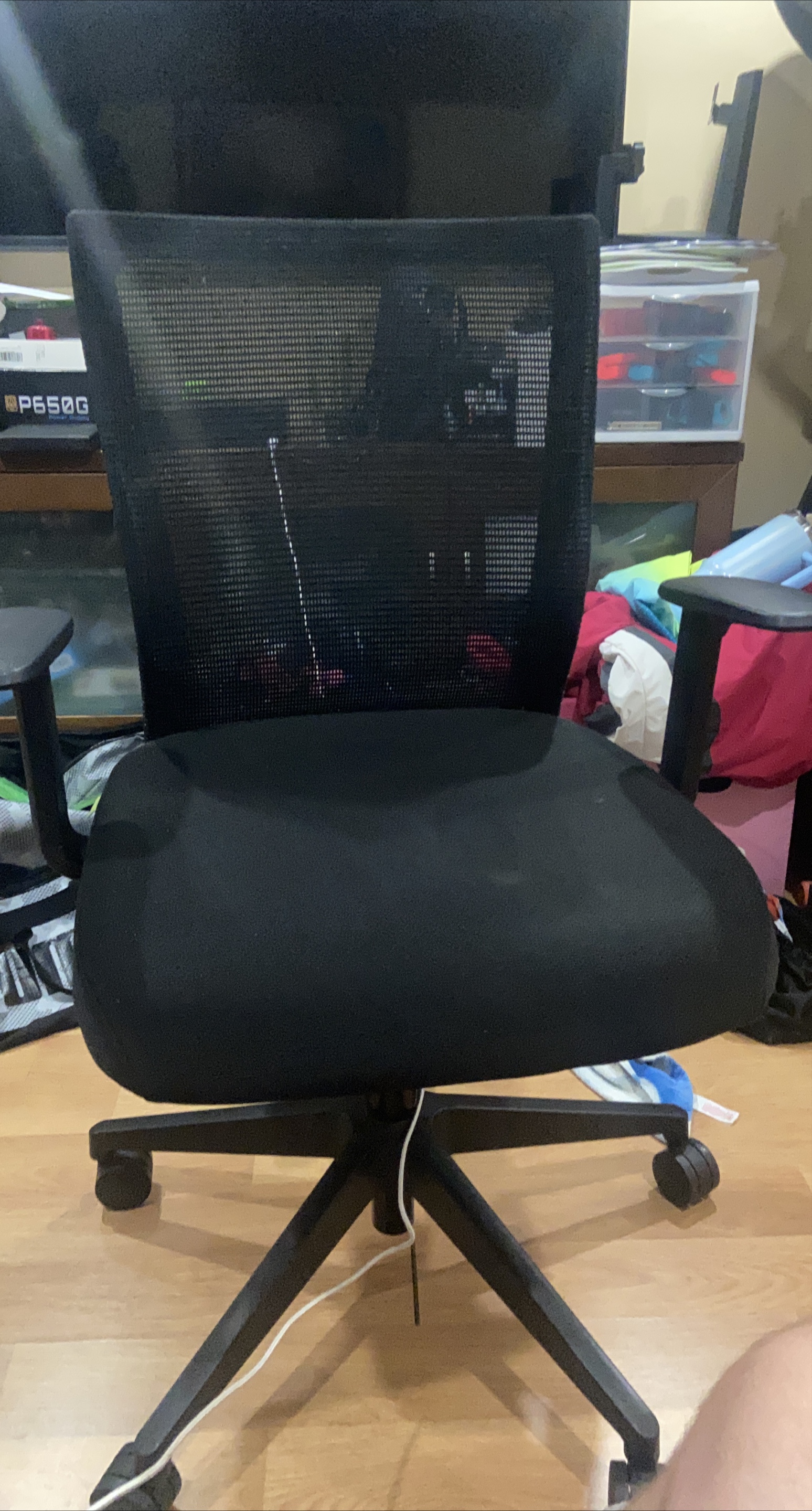 Black Mesh Office Chair thumbnail