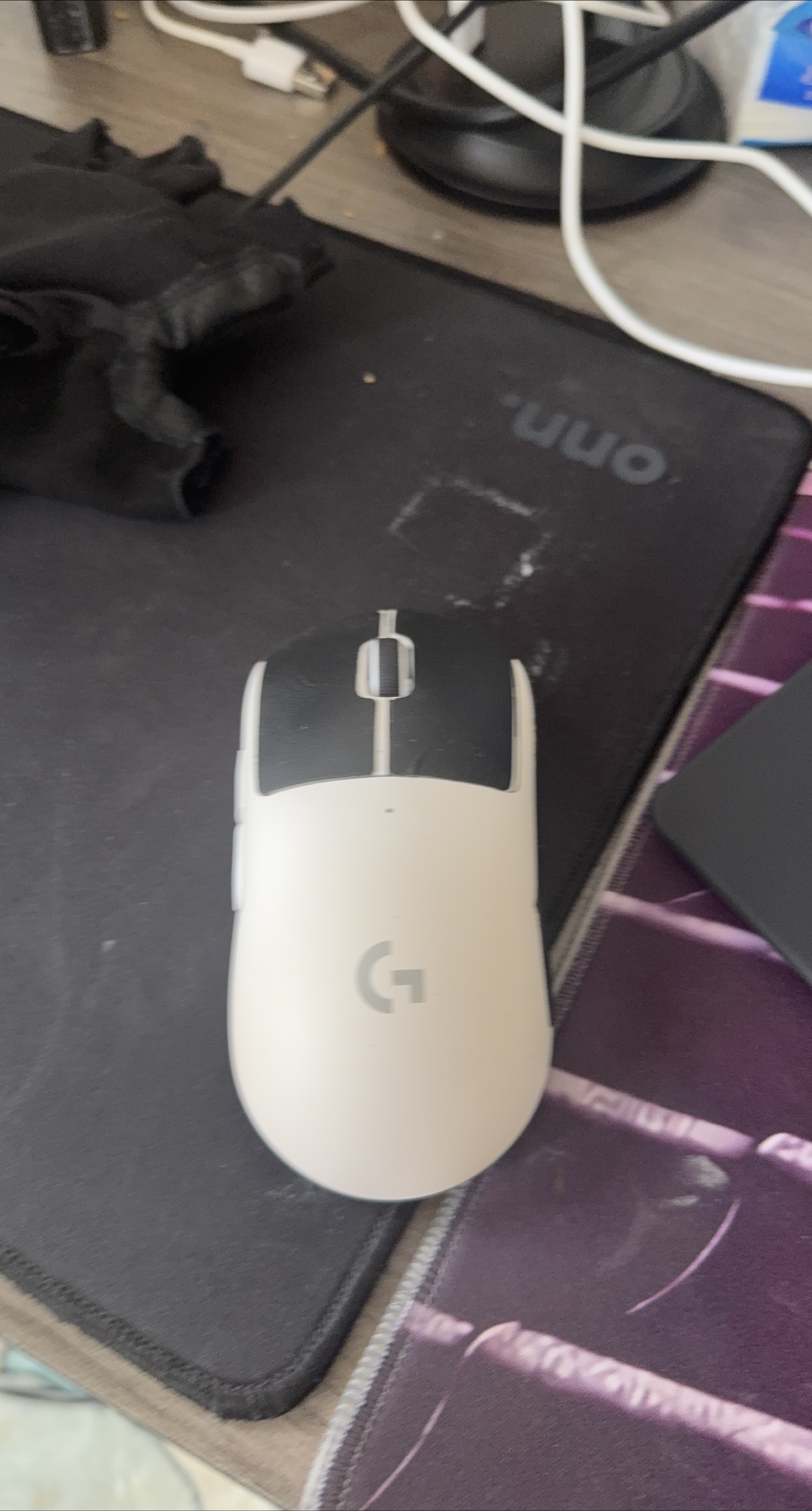 Logitech Mouse thumbnail