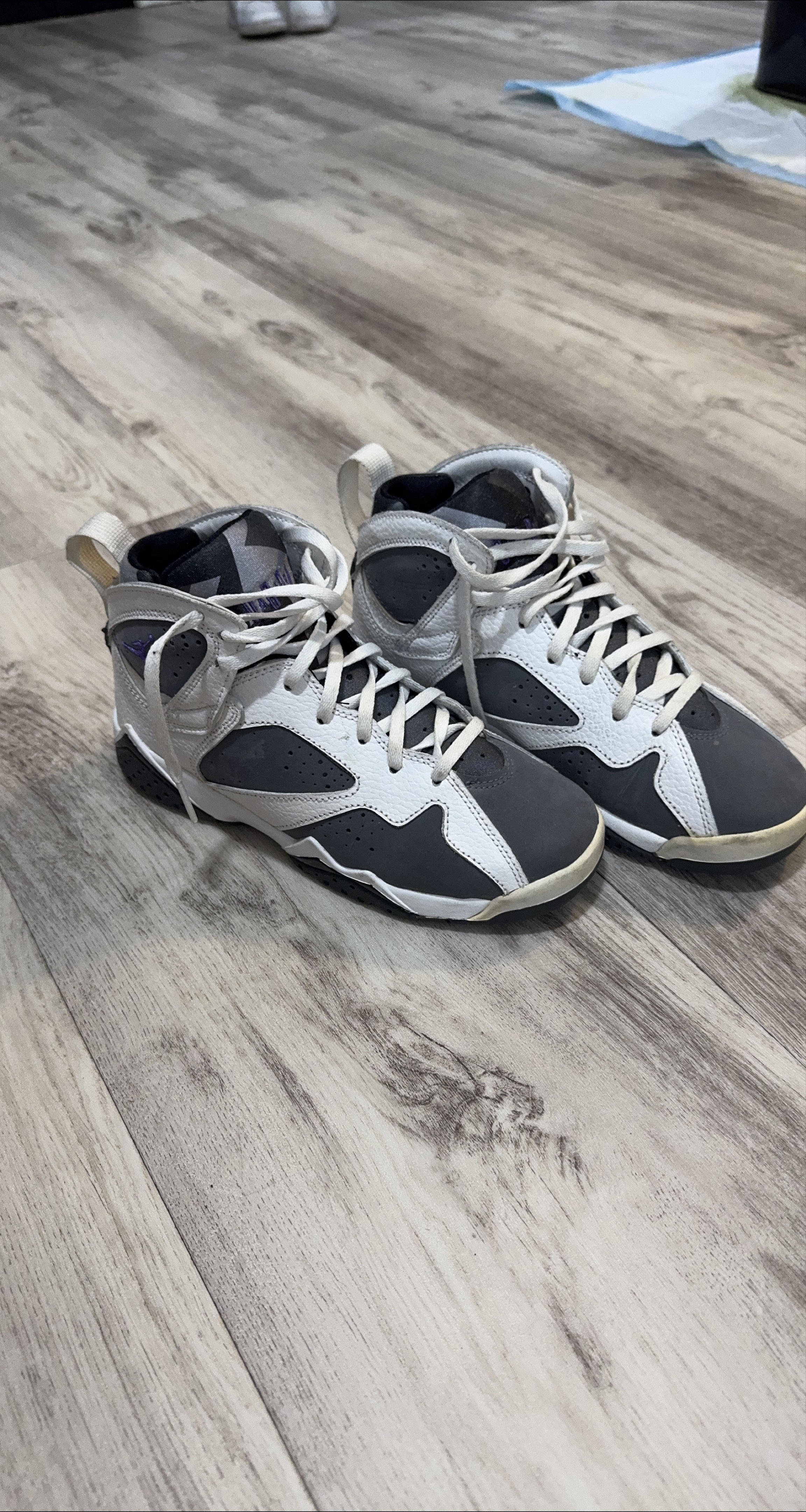 Air Jordan 7 Retro - Size 4 Youth thumbnail