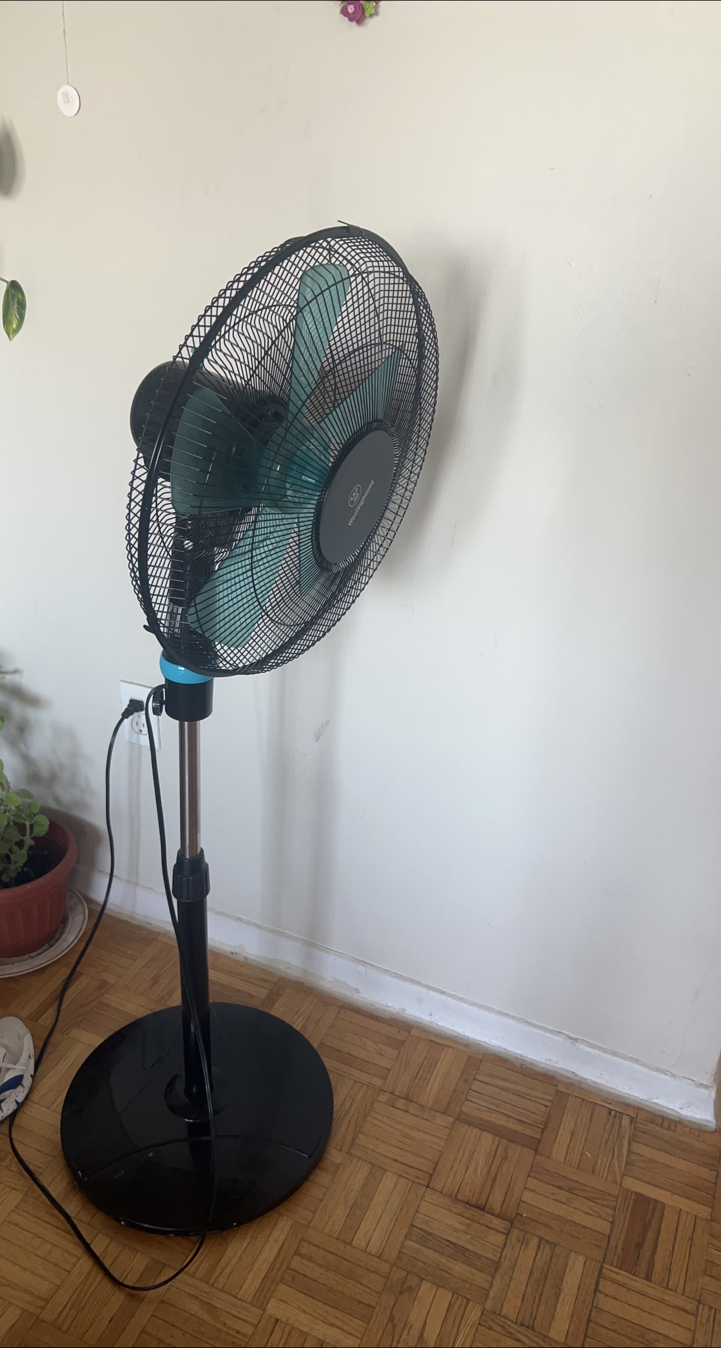 Westinghouse Stand Fan - Black thumbnail