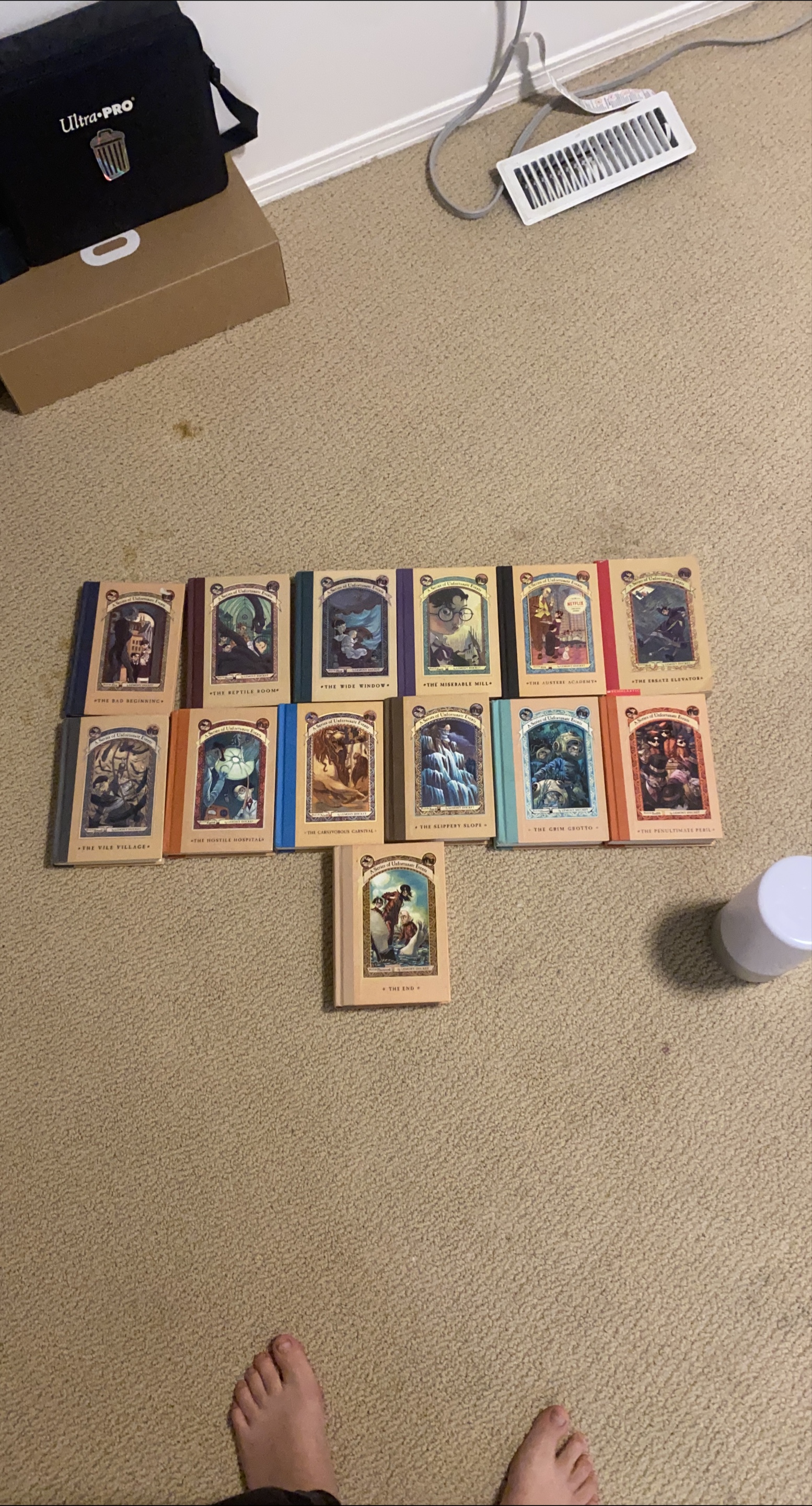 A Series of Unfortunate Events - Complete Set thumbnail
