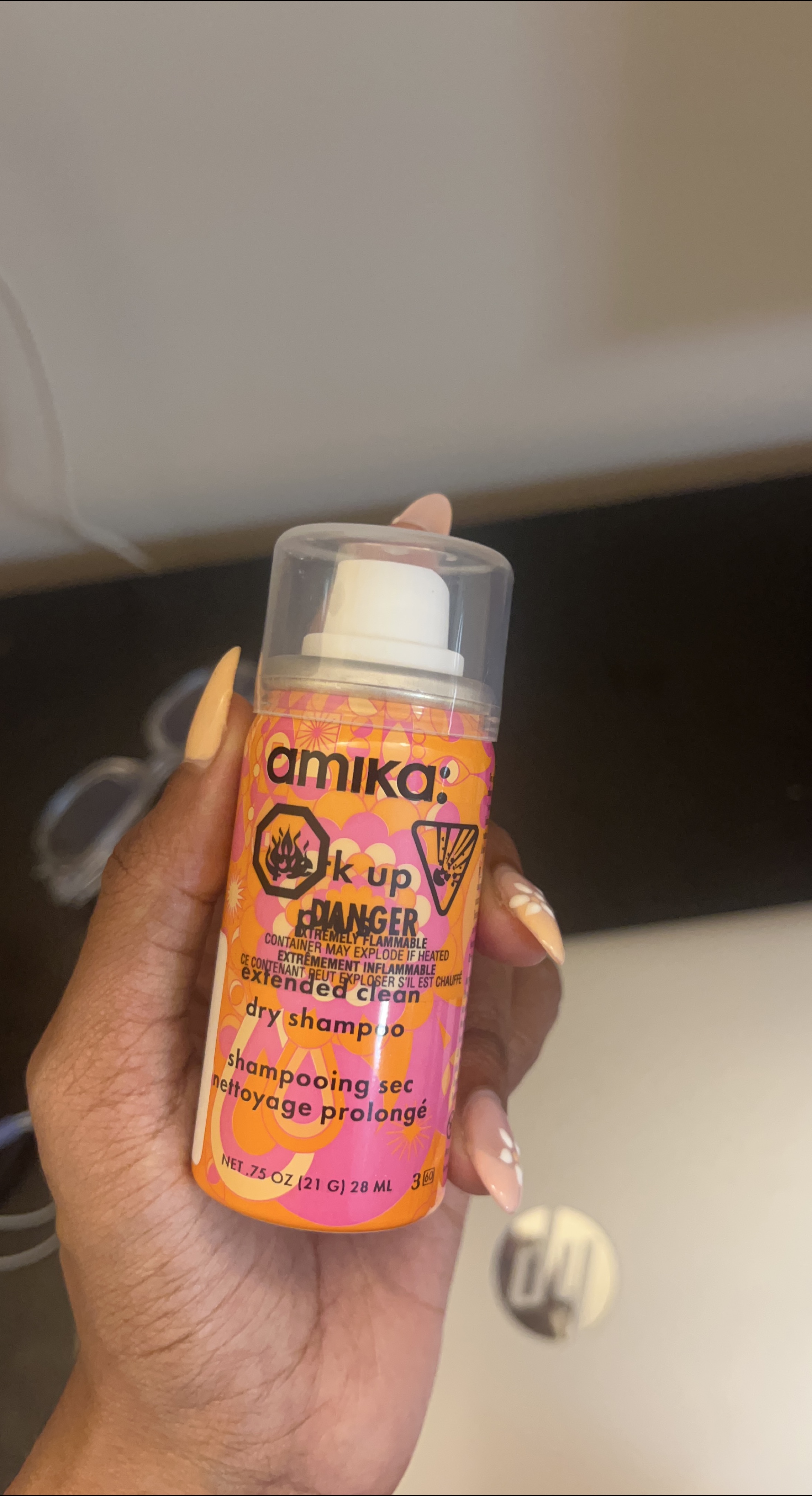 Amika Perk Up Extended Clean Dry Shampoo thumbnail