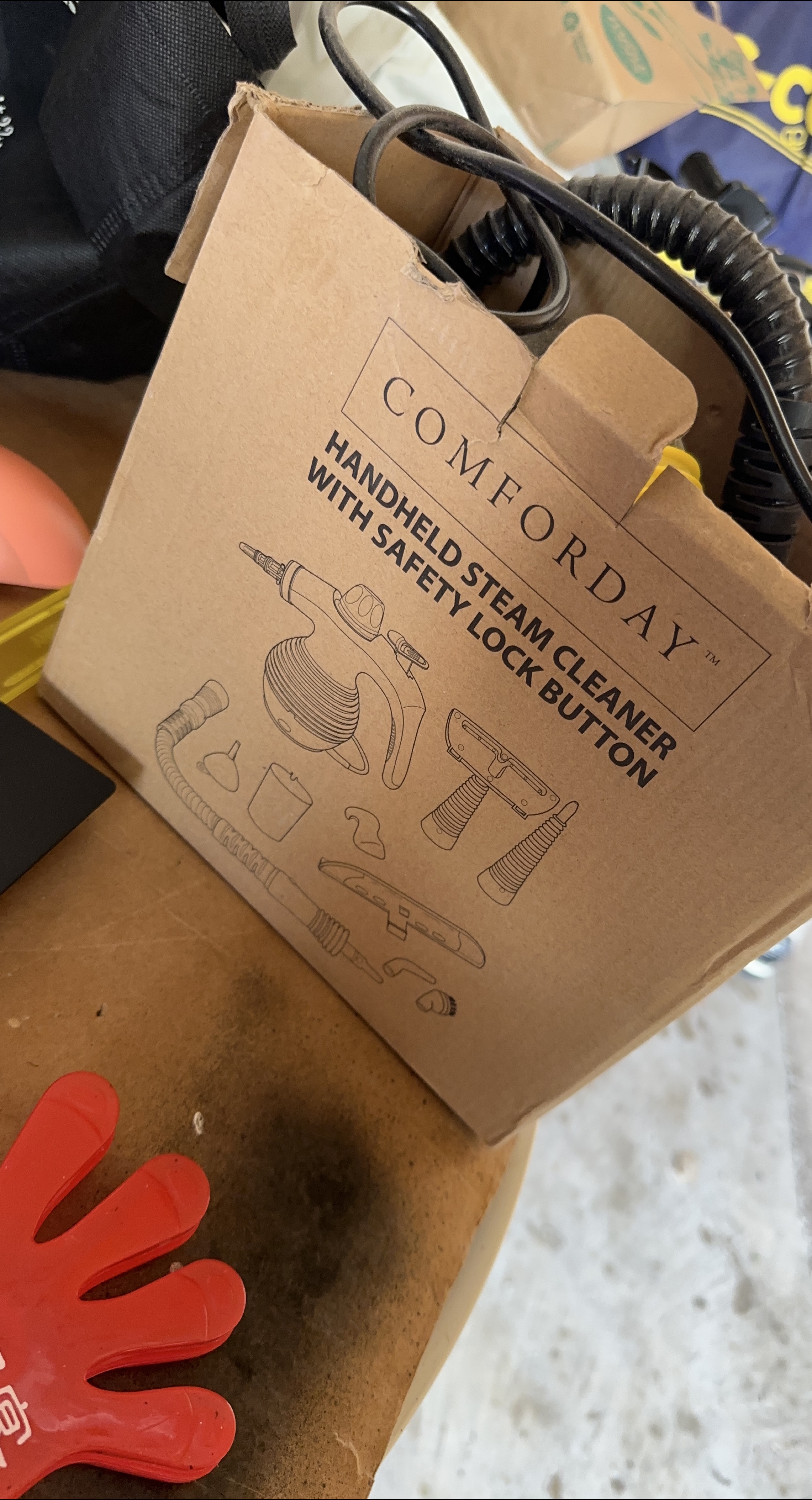 Comfortday Handheld Steam Cleaner thumbnail