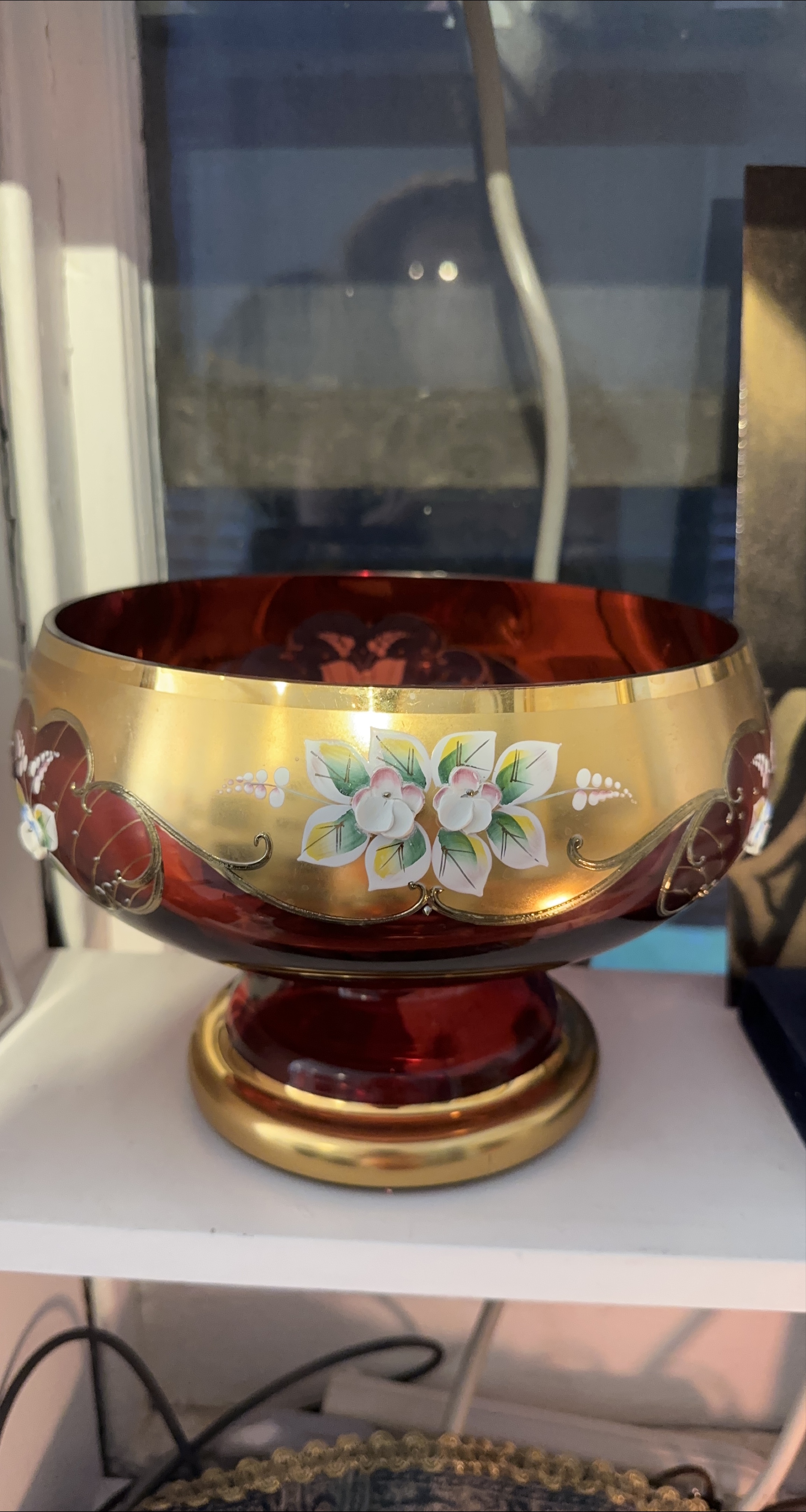 Red & Gold Decorative Bowl thumbnail
