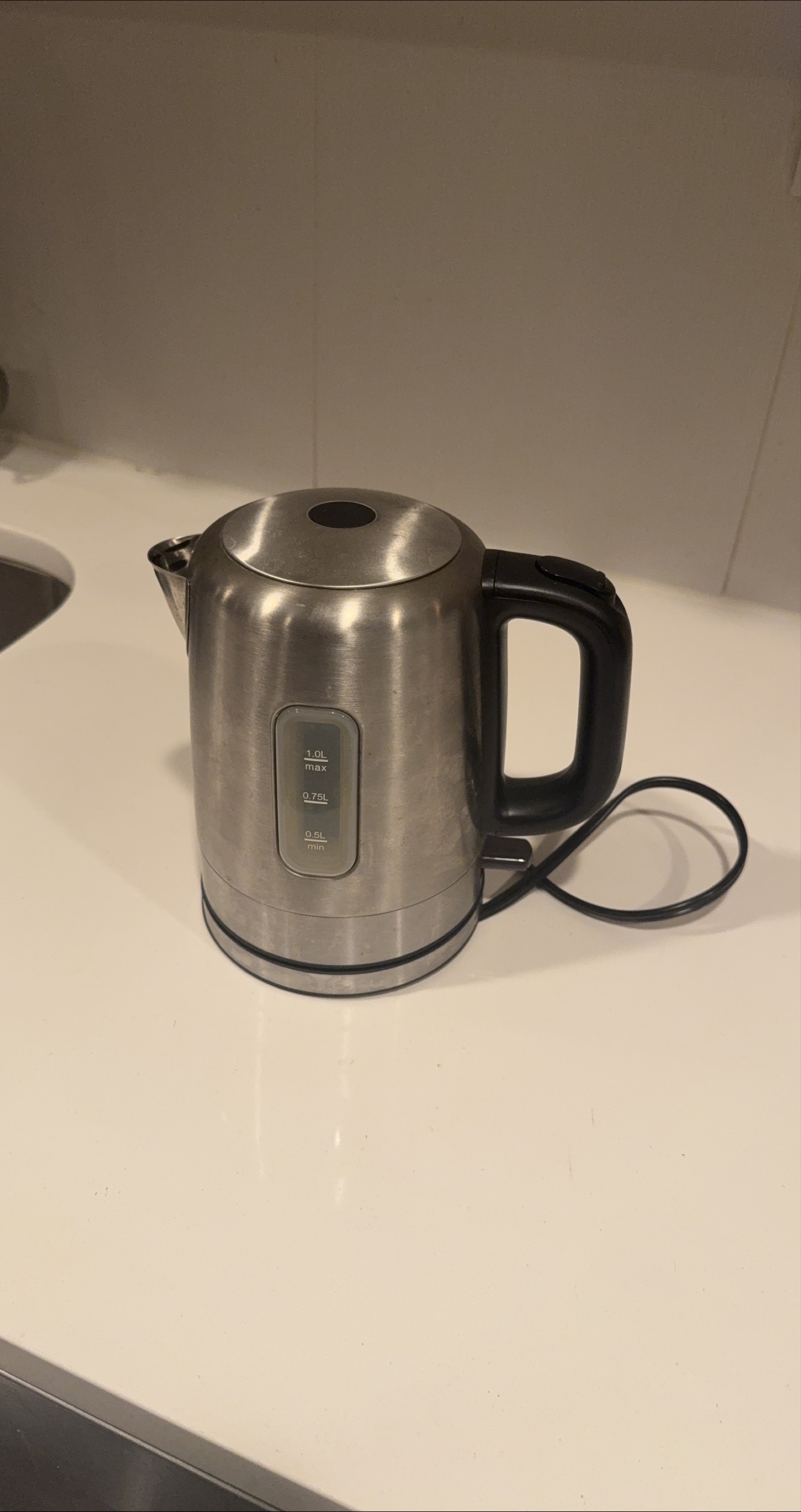 Electric Kettle - 1.0L Max Capacity thumbnail