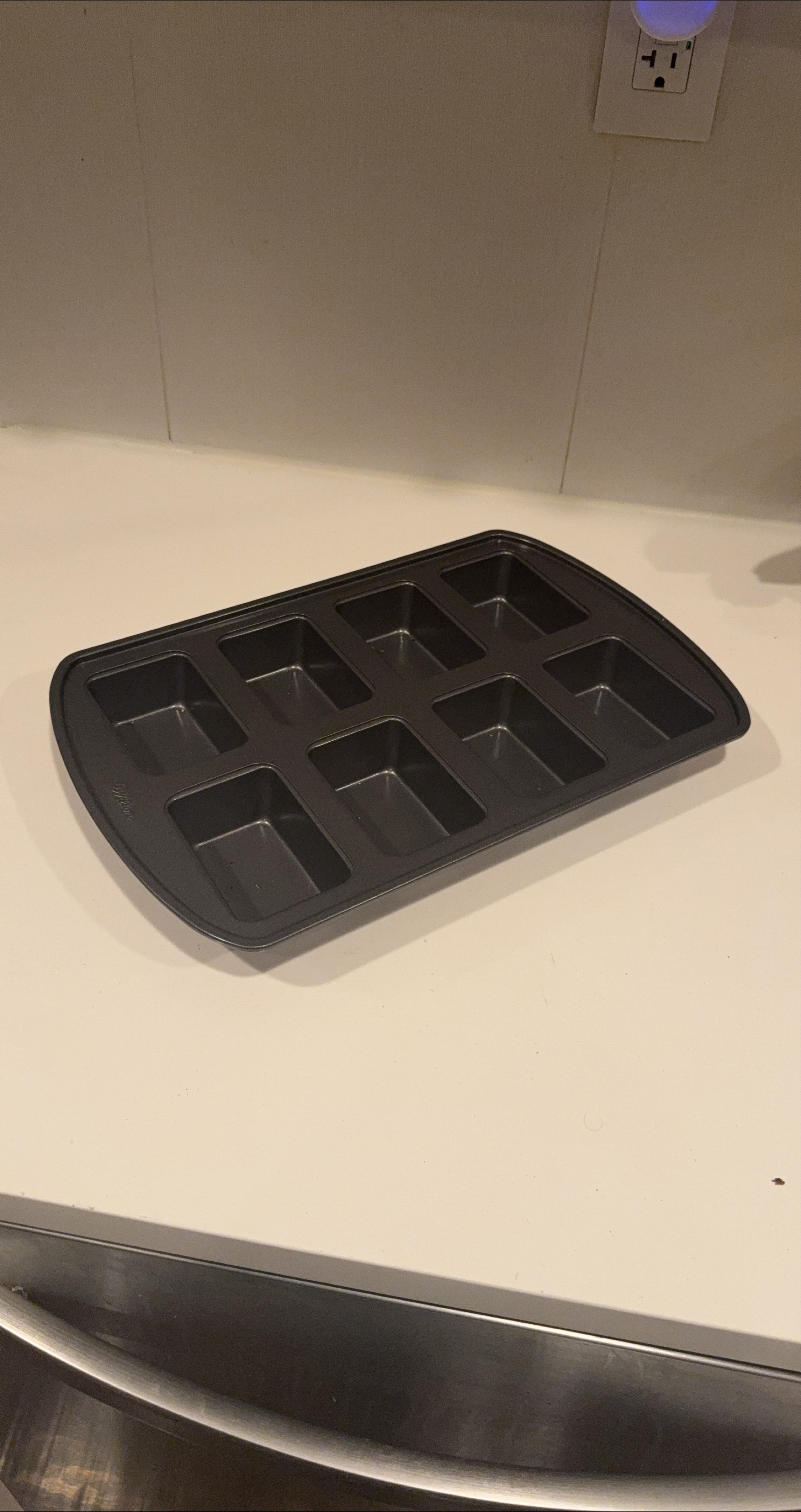 Wilton Perfect Results Mini Loaf Pan thumbnail
