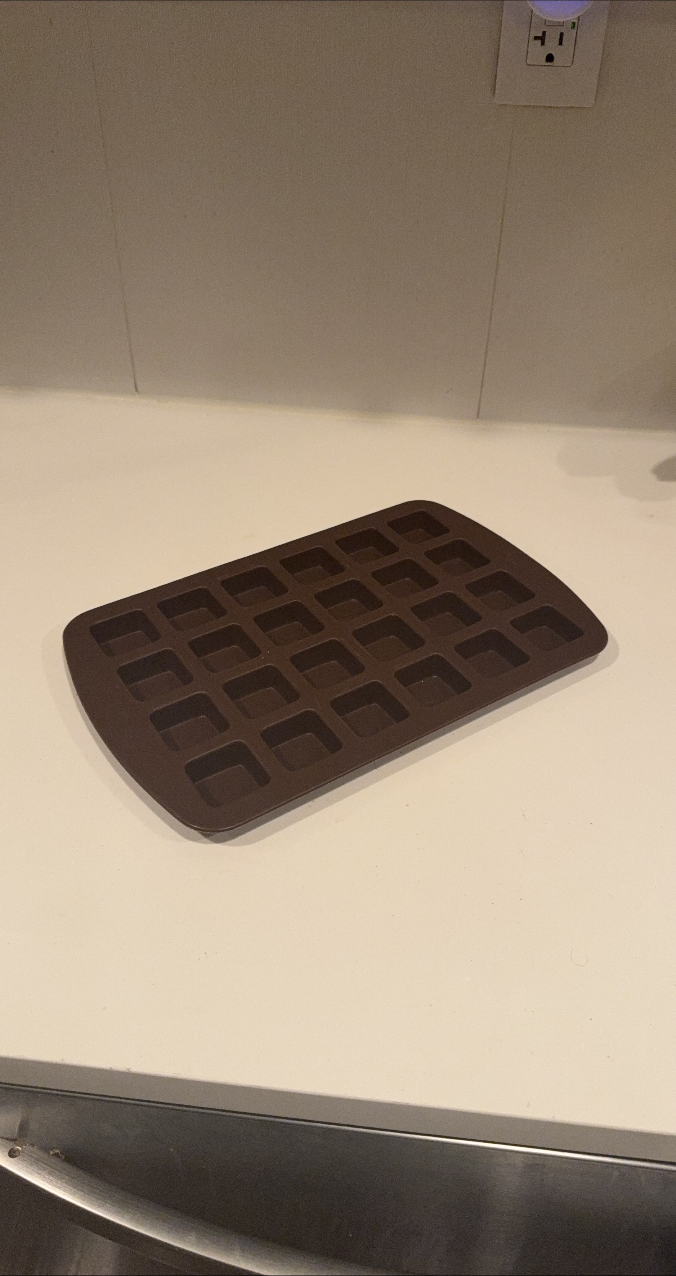 Brown Silicone Mold thumbnail