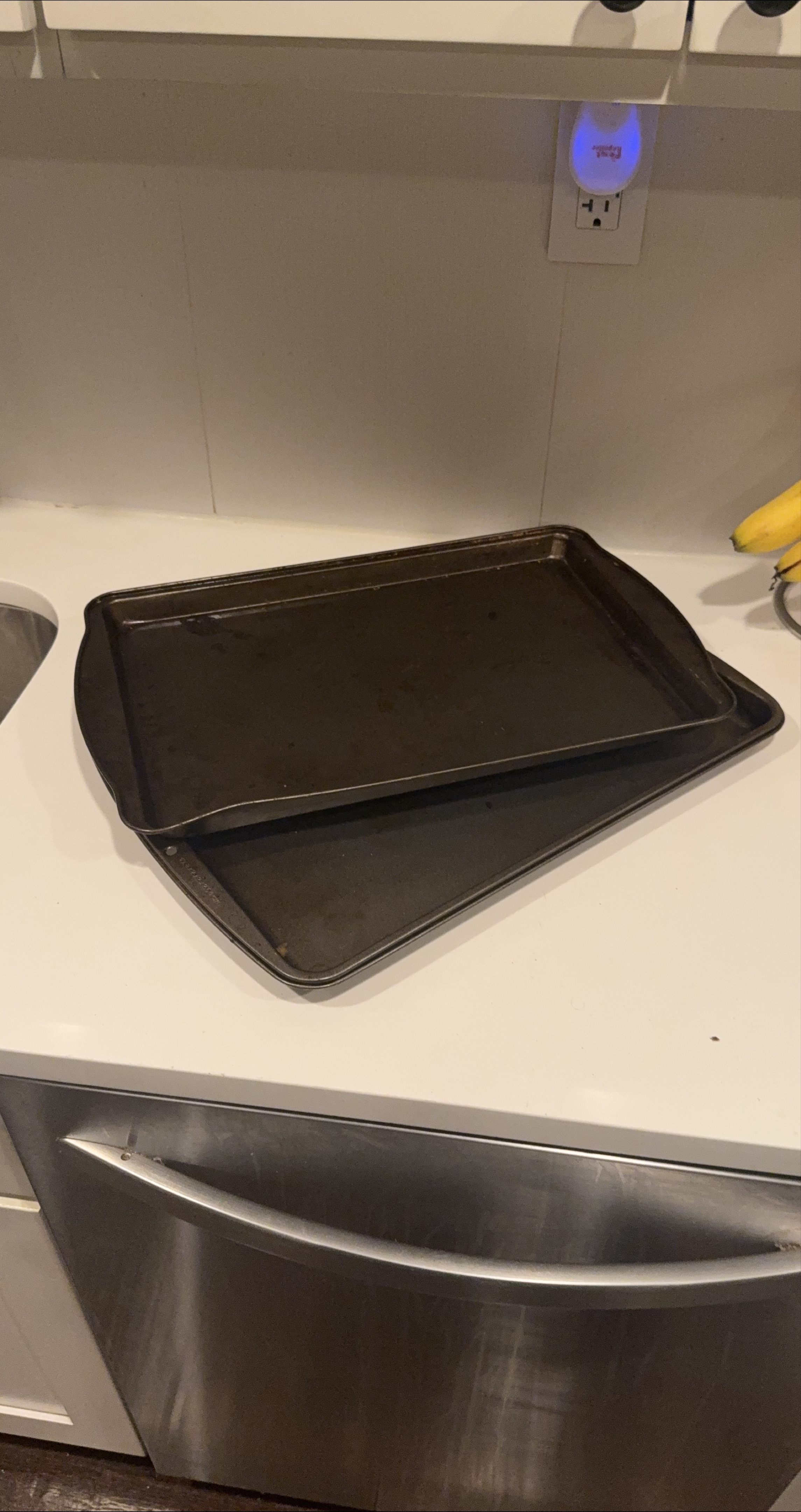 Used Baking Sheets - Set of 2 thumbnail