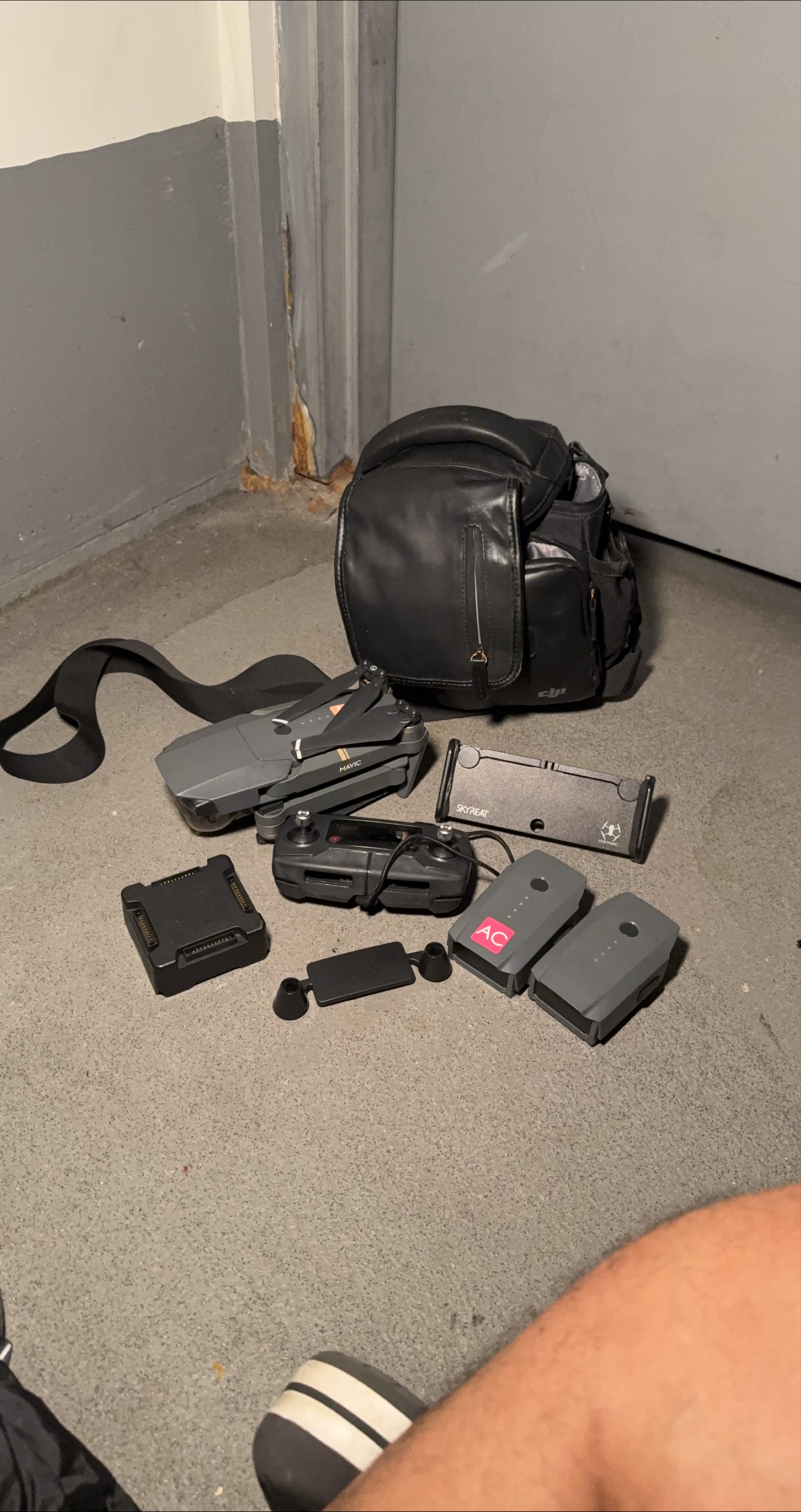 DJI Mavic Drone with Accessories thumbnail
