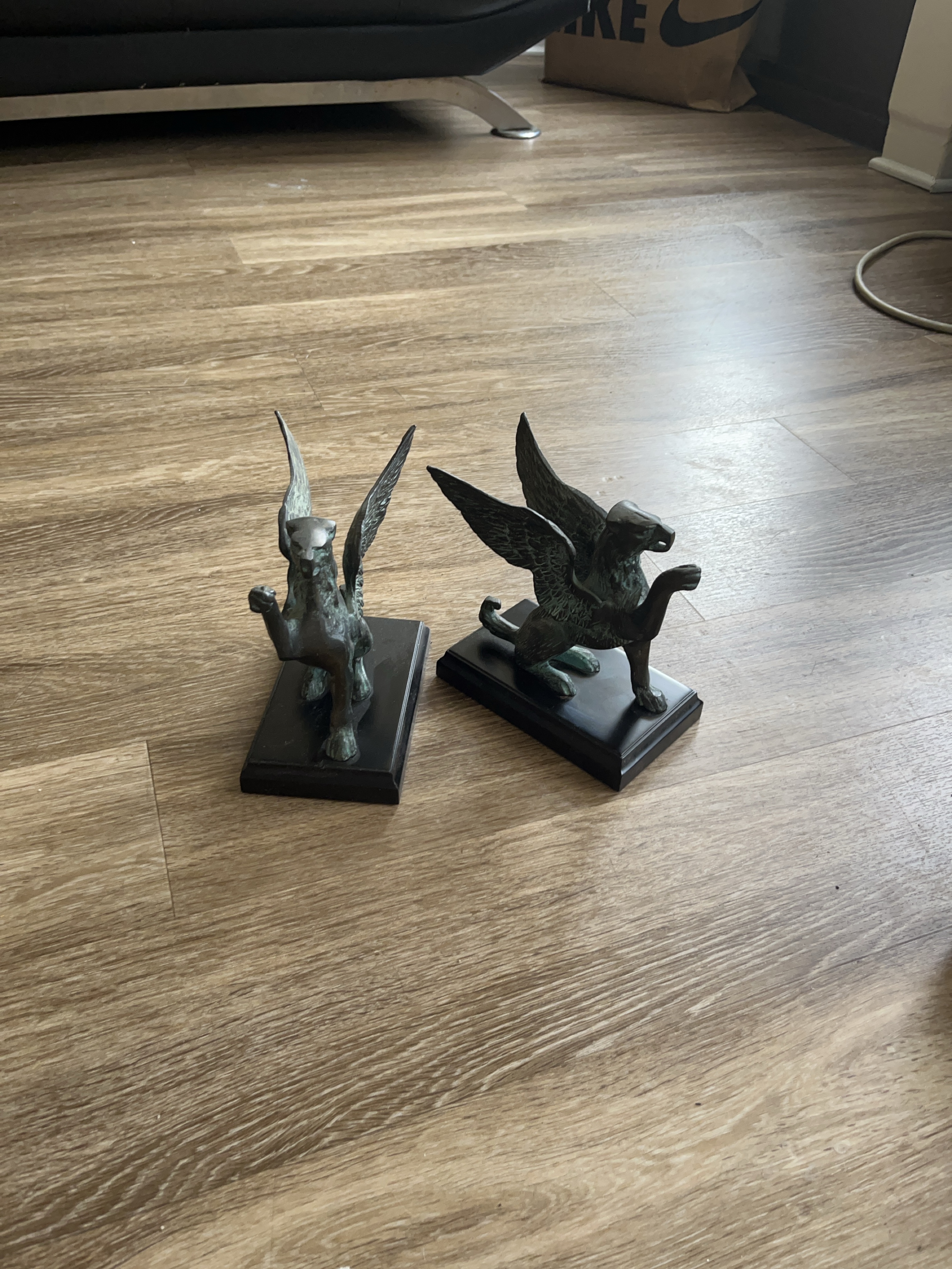Griffin Statue Bookends - Home Decor thumbnail