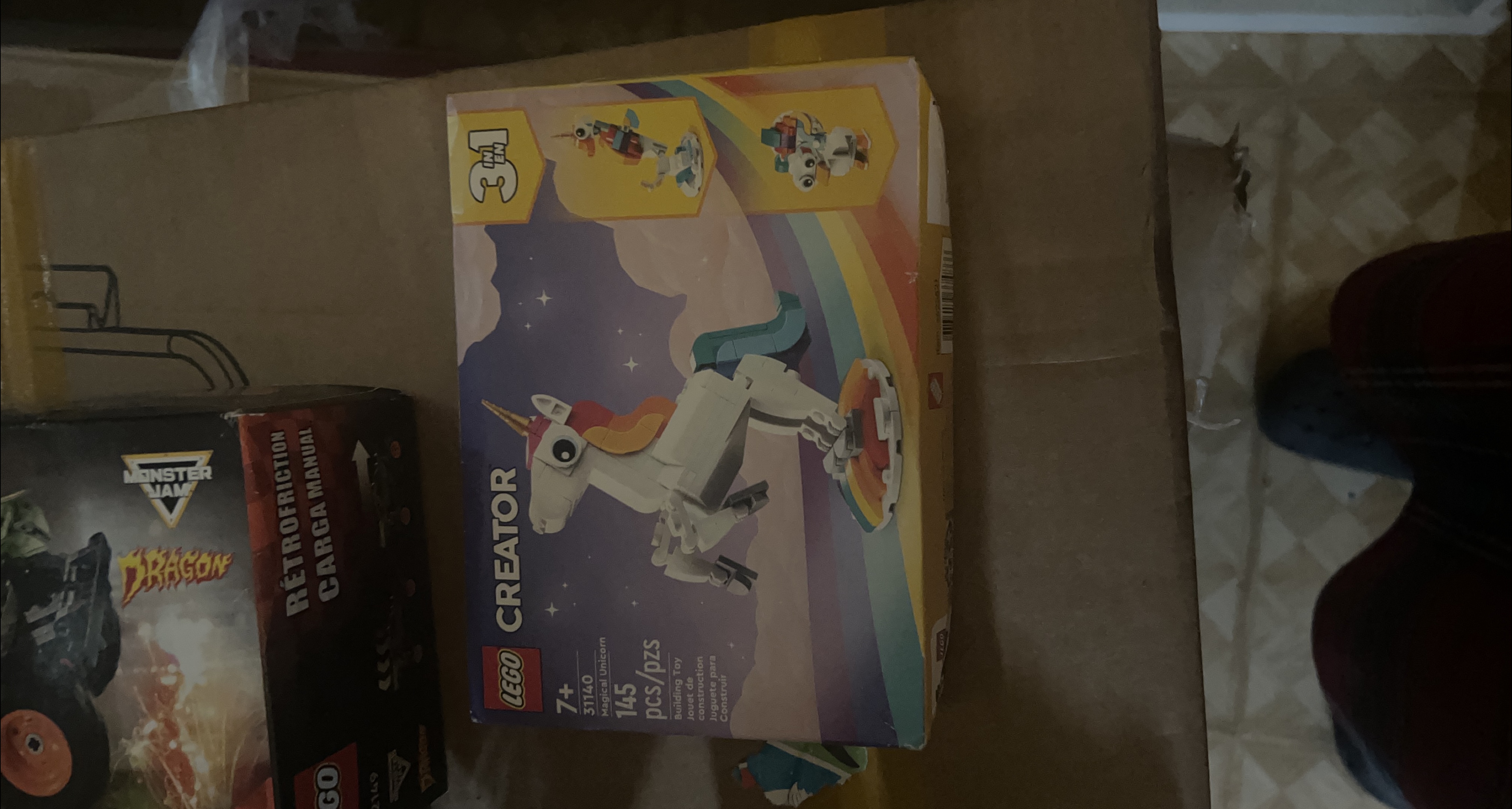 LEGO Creator 3in1 Magical Unicorn 31140 thumbnail