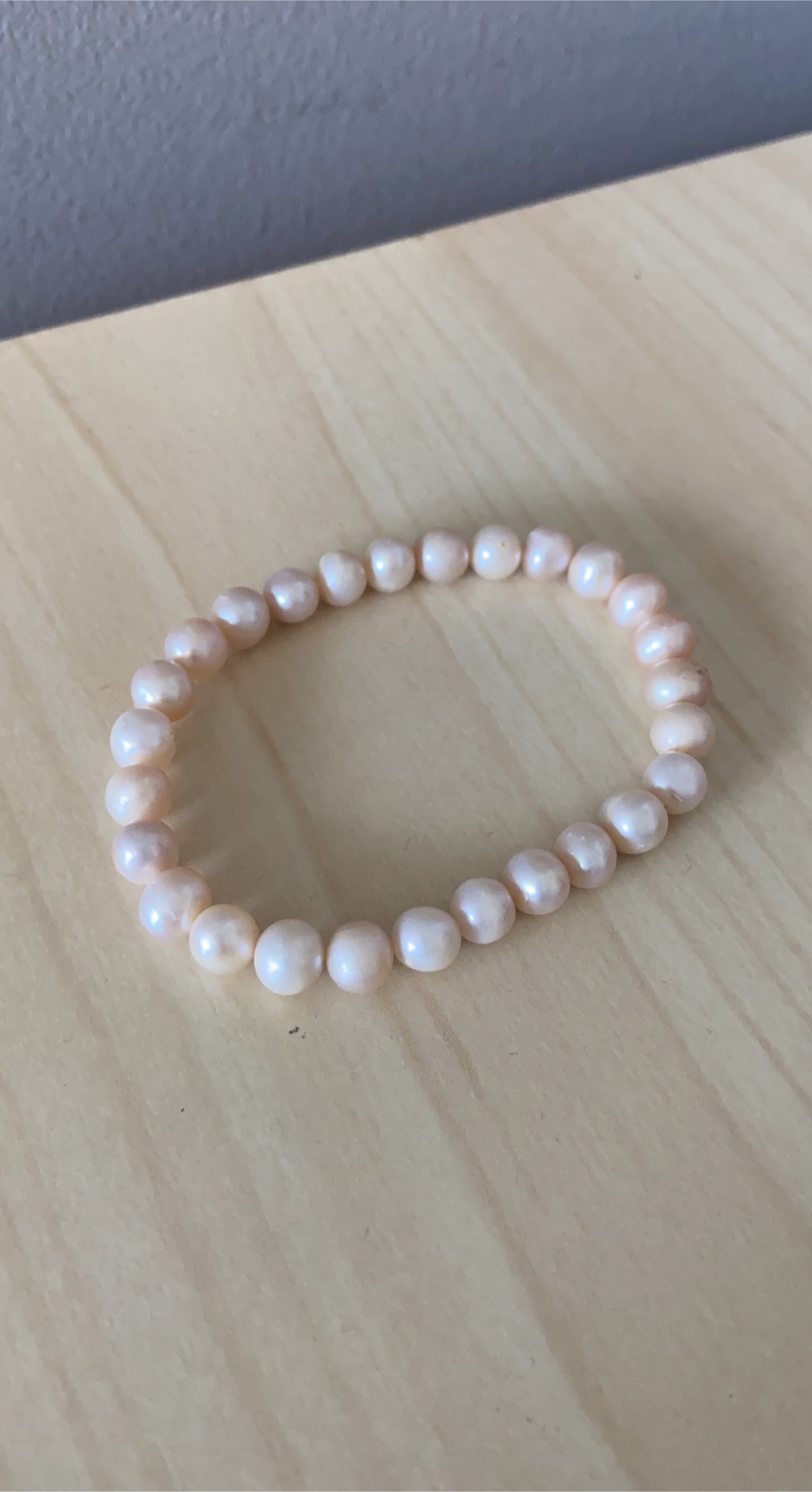 Pearl Bracelet - Elegant Accessory thumbnail