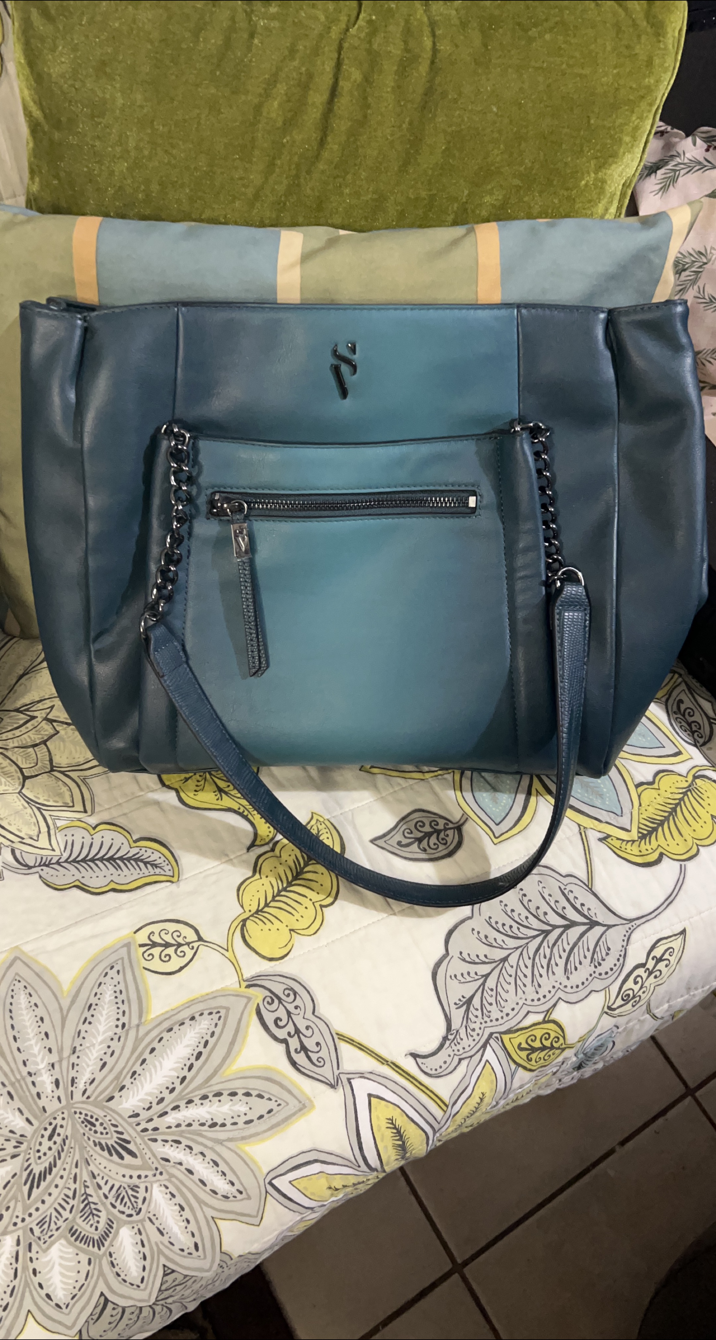 Vera Wang Blue Tote Bag thumbnail