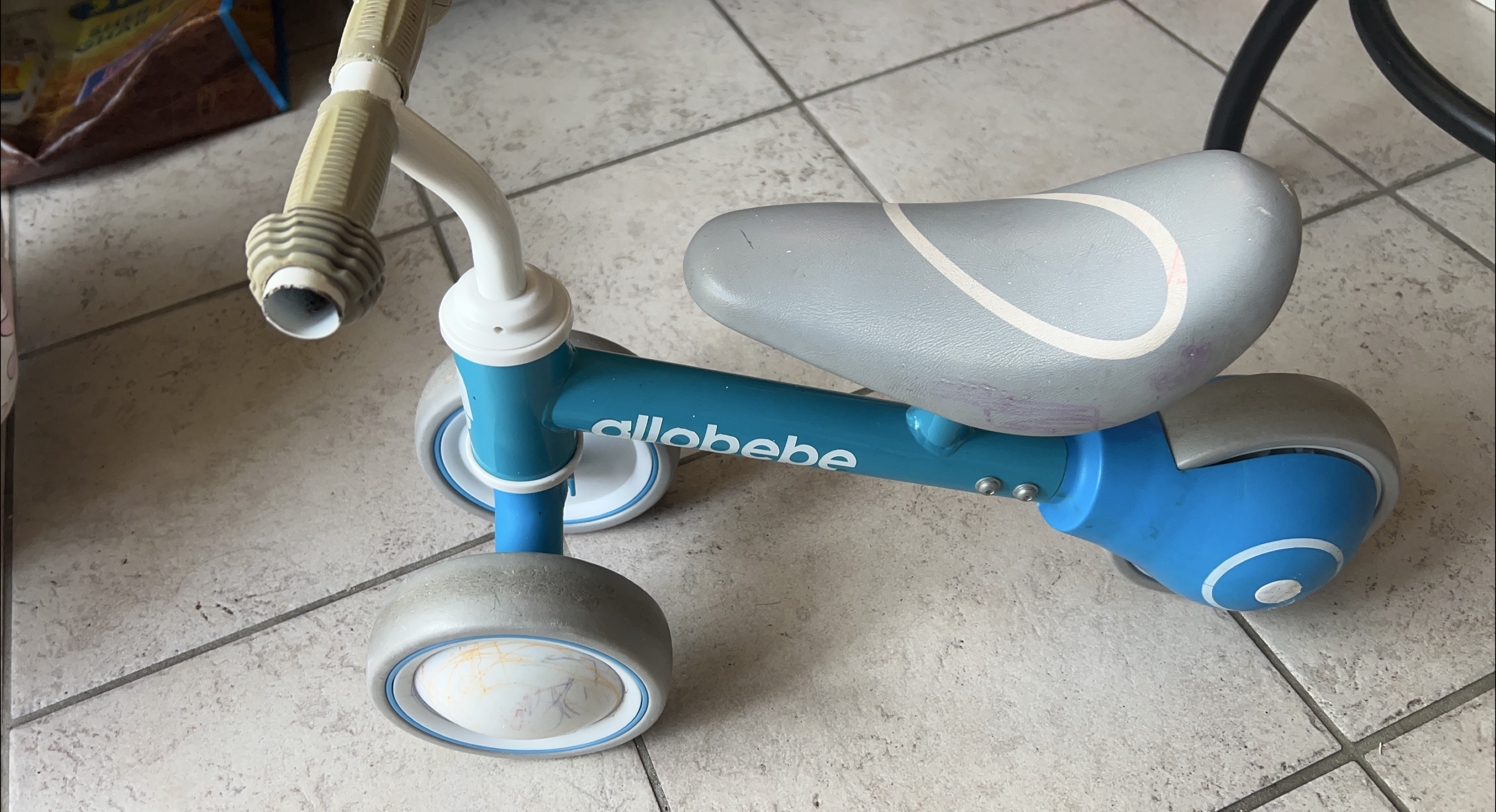 Allobebe Kids' Balance Bike thumbnail