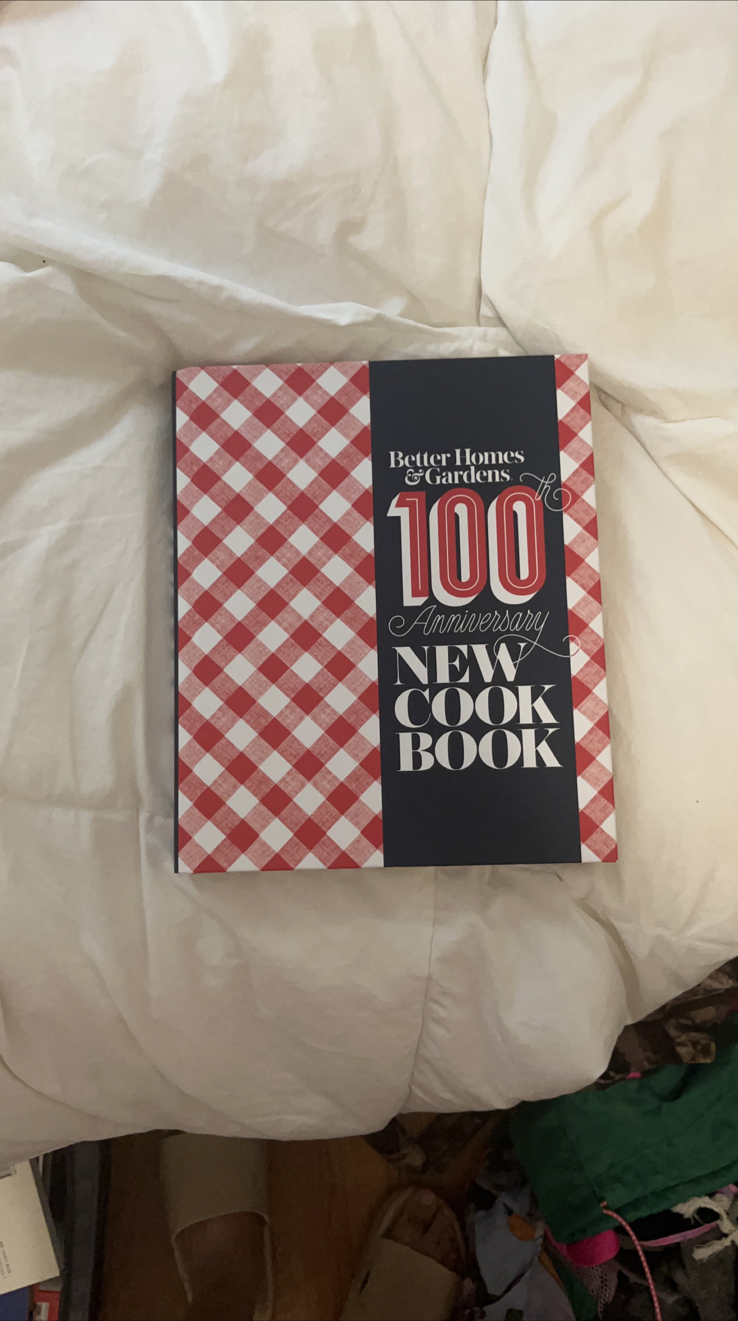 Better Homes & Gardens 100th Anniversary Cookbook thumbnail