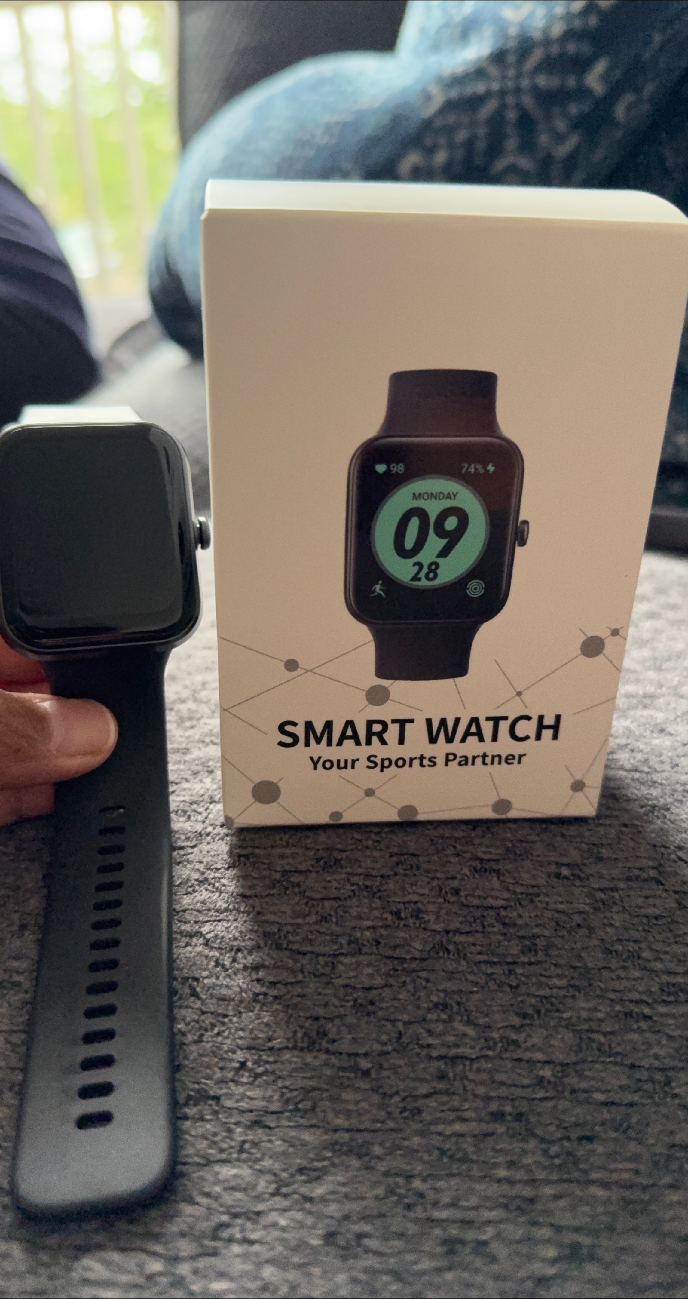 Smart Watch - Your Sports Partner thumbnail