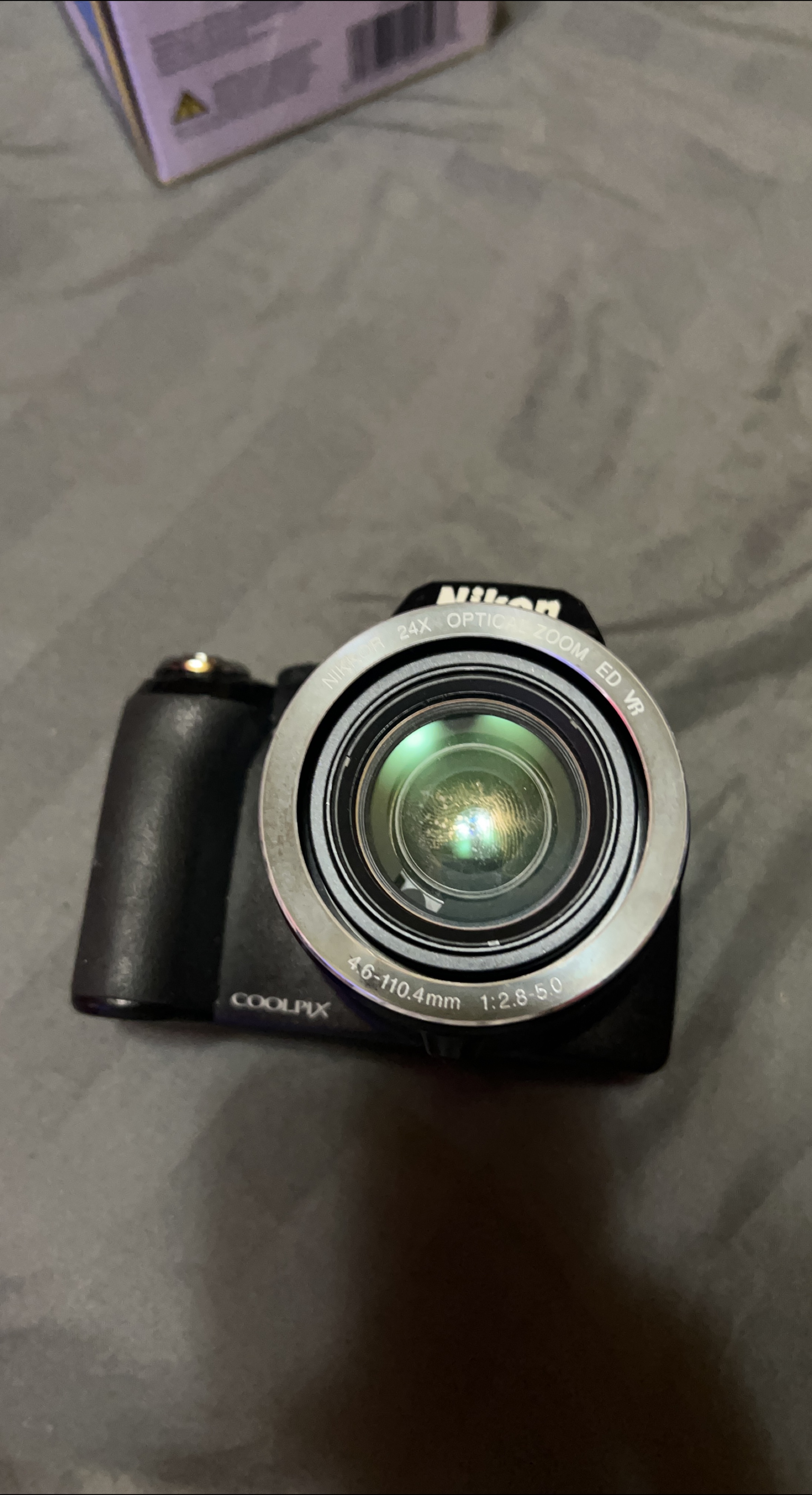 Nikon COOLPIX 24X Optical Zoom ED VR Camera thumbnail