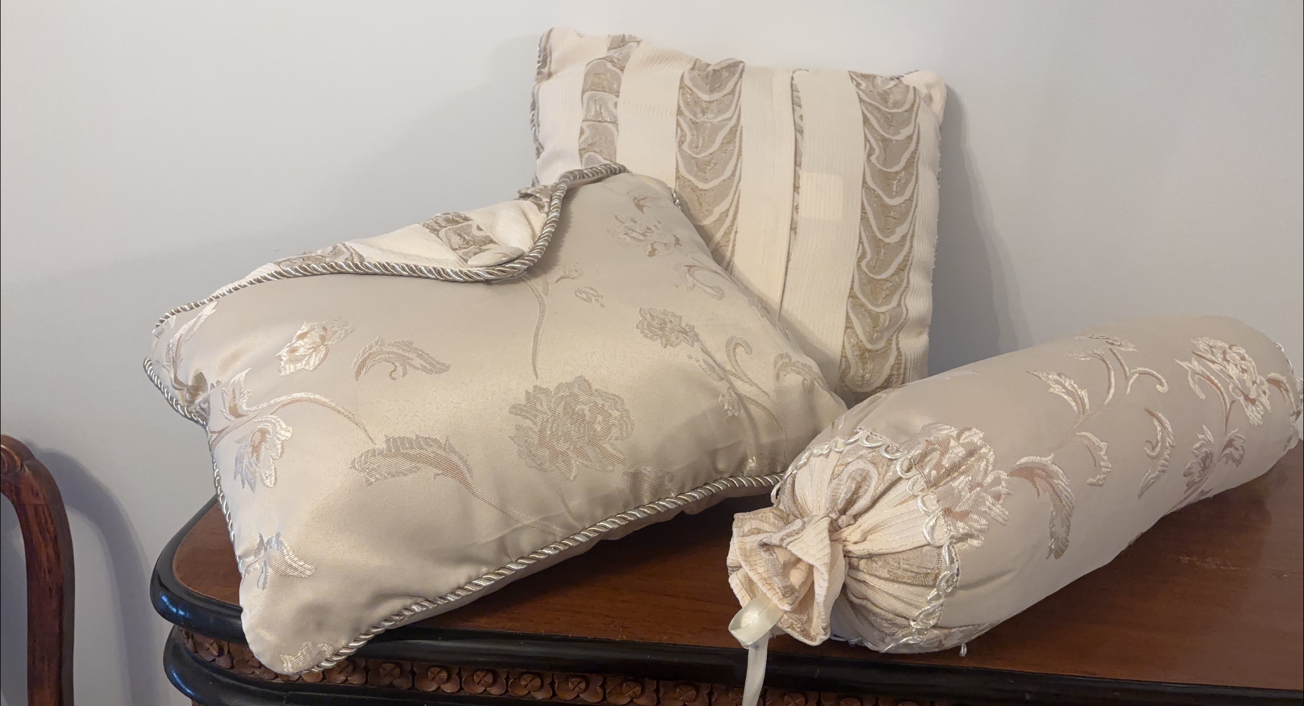 Decorative Throw Pillows - Set of 3 thumbnail