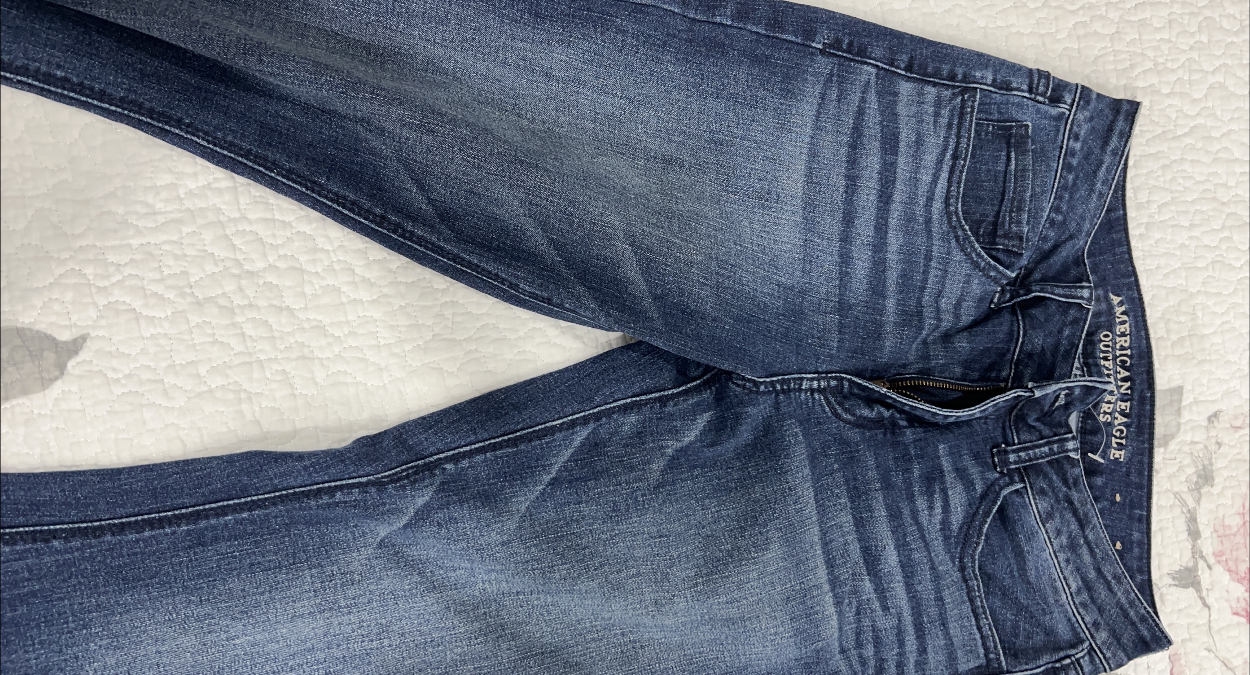 American Eagle Hi-Rise Artist Jeans - Size 6 thumbnail