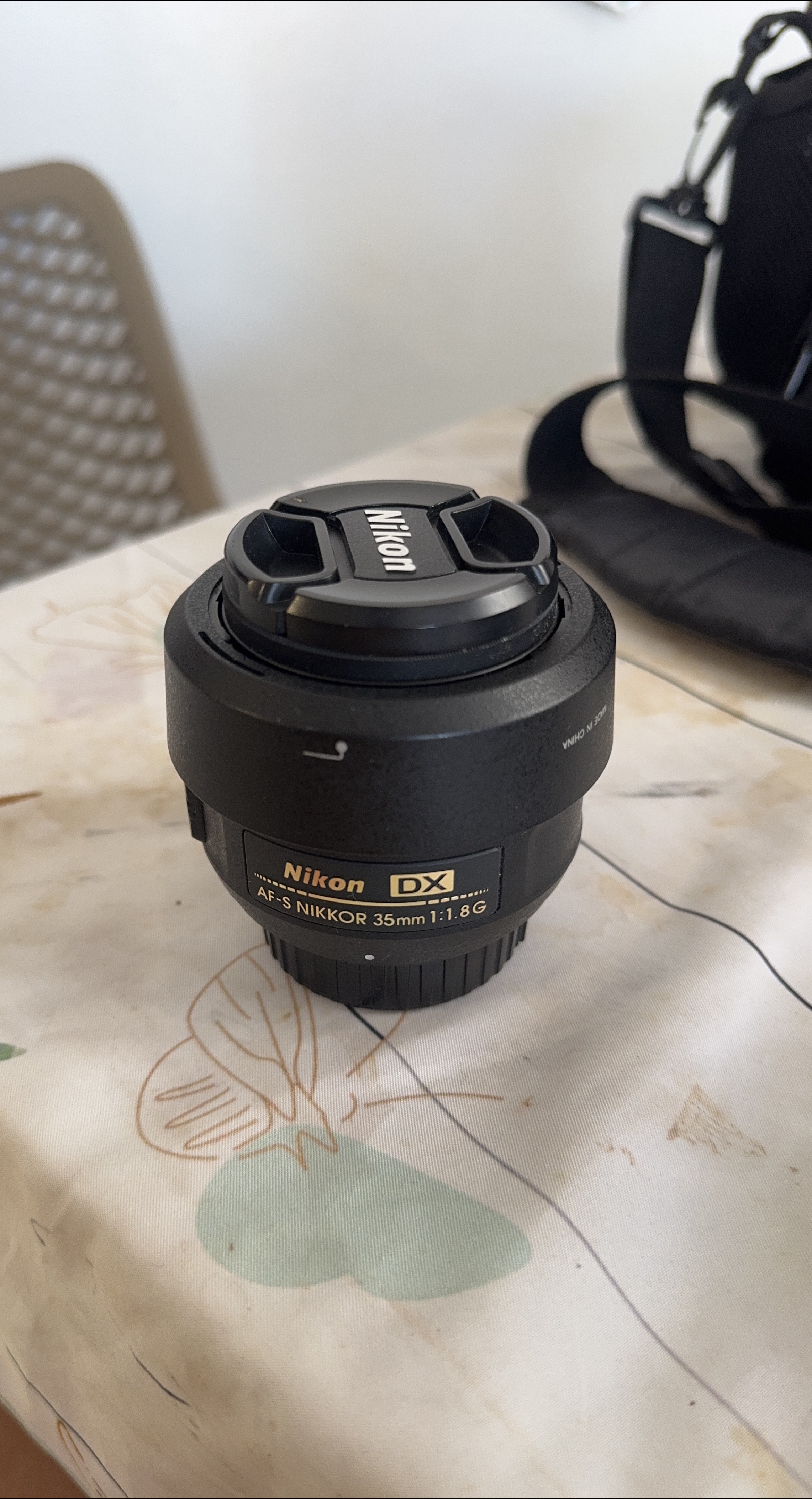 Nikon DX AF-S Nikkor 35mm f/1.8G Lens thumbnail
