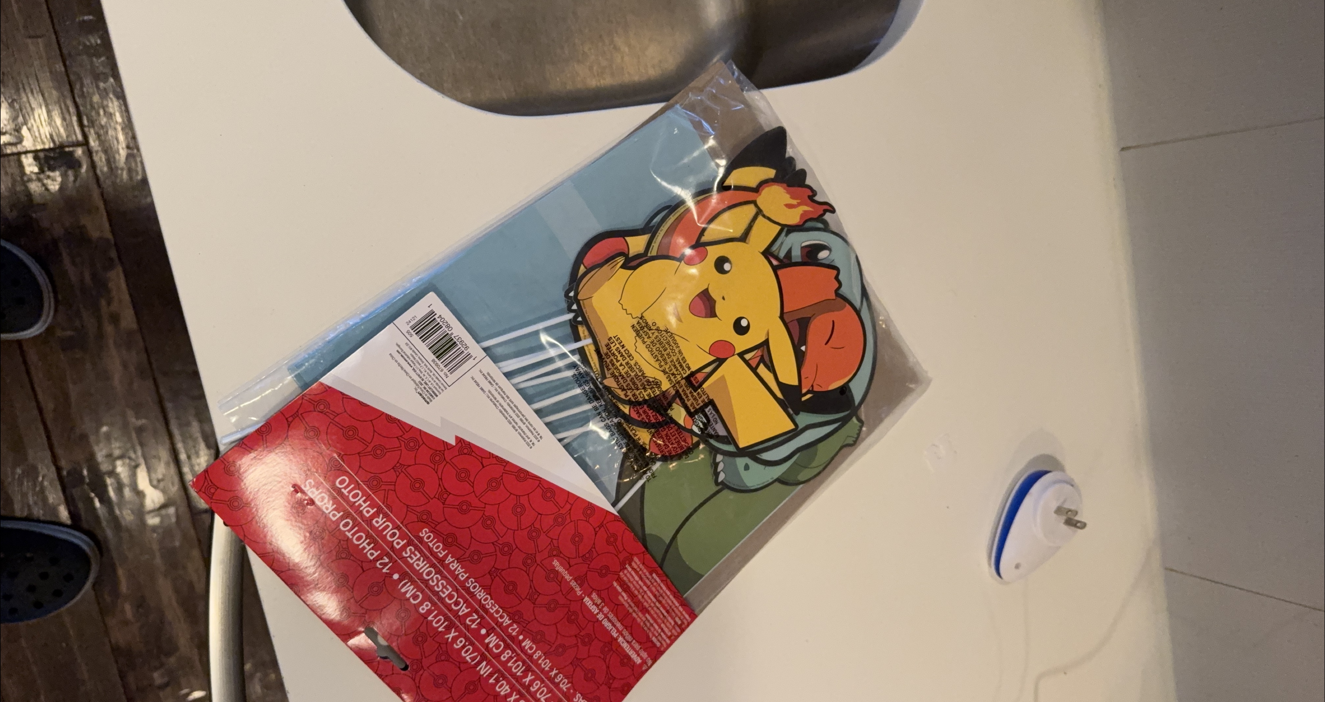Pokemon Photo Props - 12 Accessories thumbnail