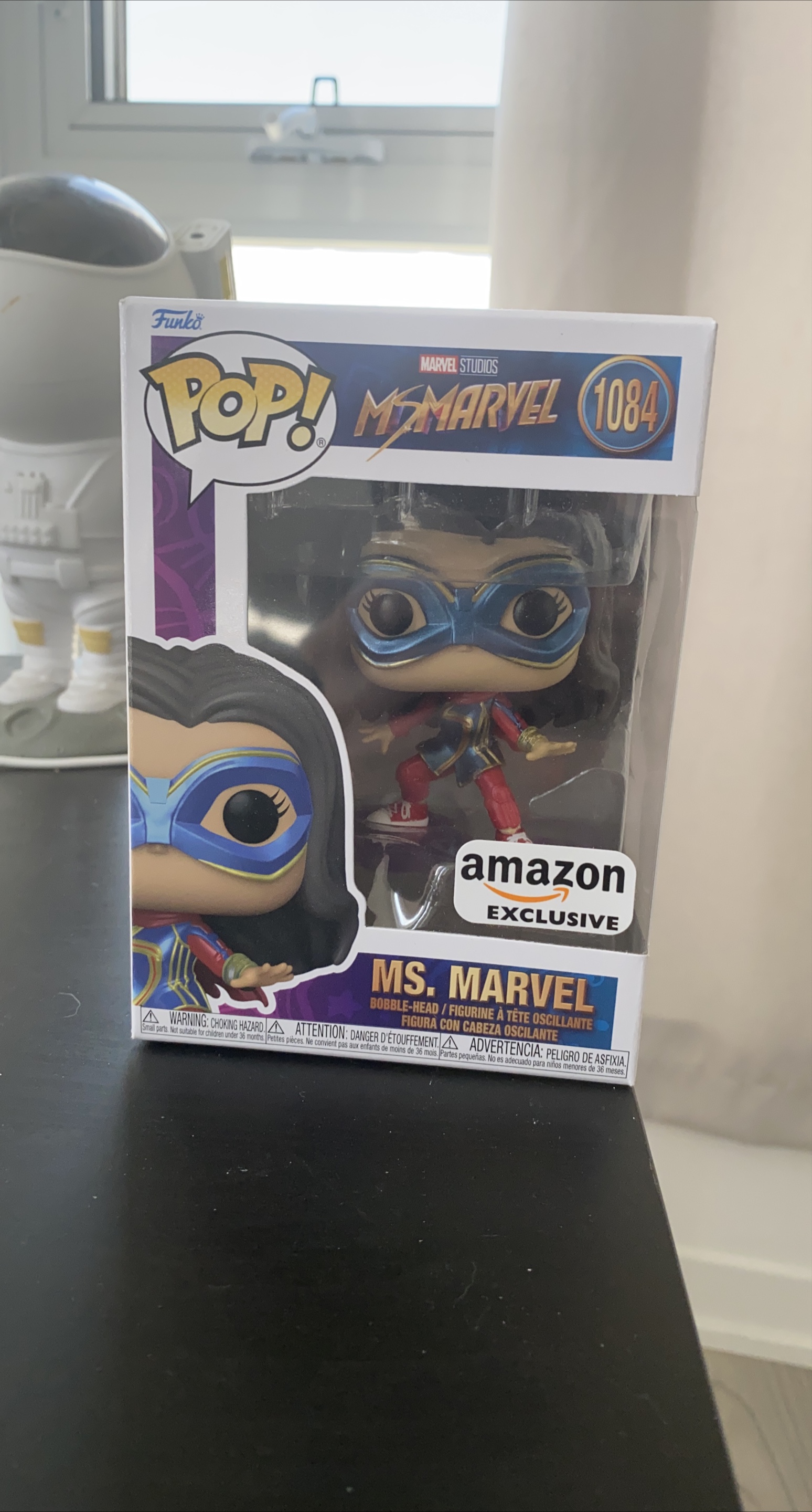 Funko Pop! Ms. Marvel #1084 - Amazon Exclusive thumbnail