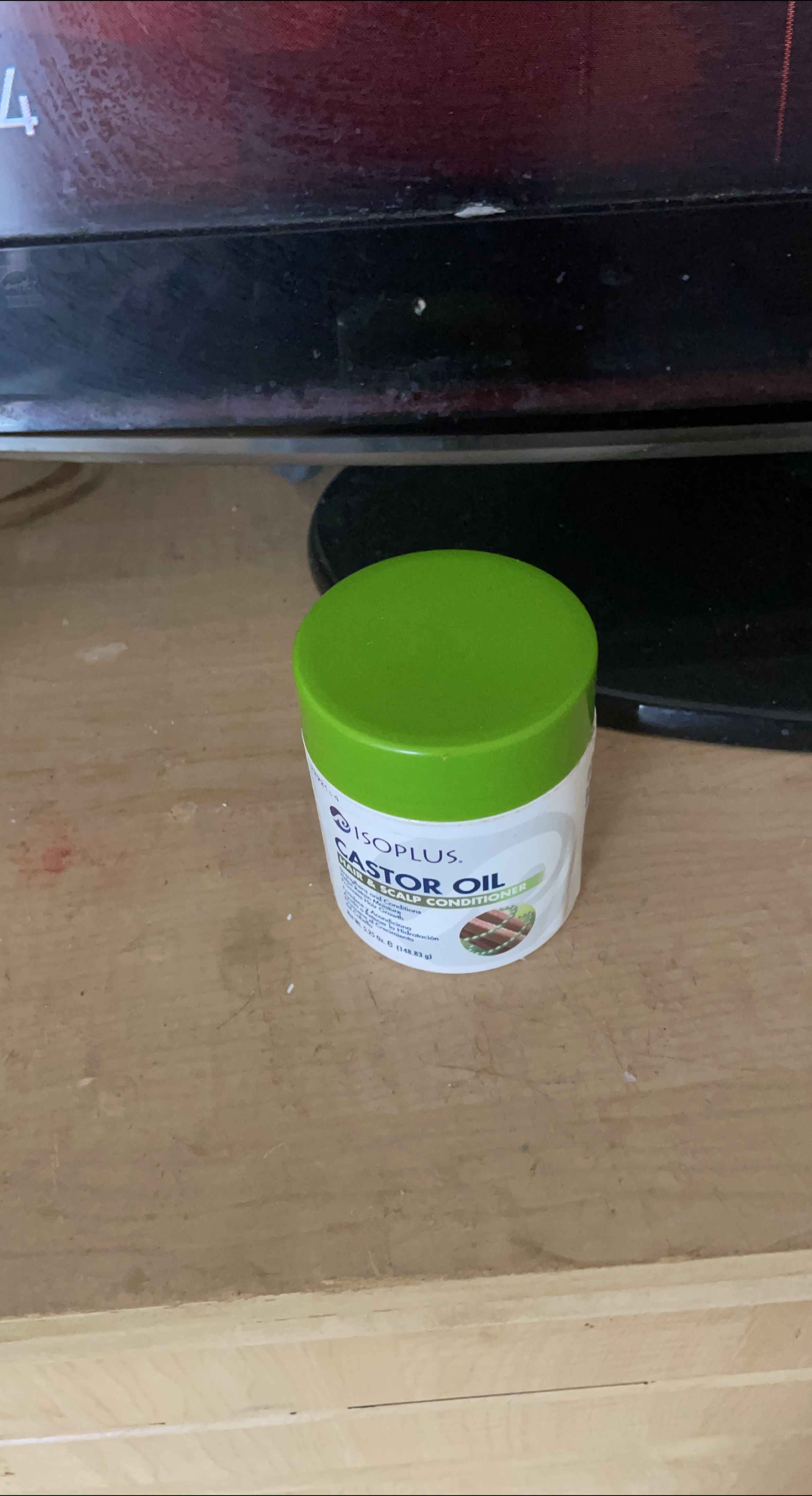 Isoplus Castor Oil Hair & Scalp Conditioner thumbnail