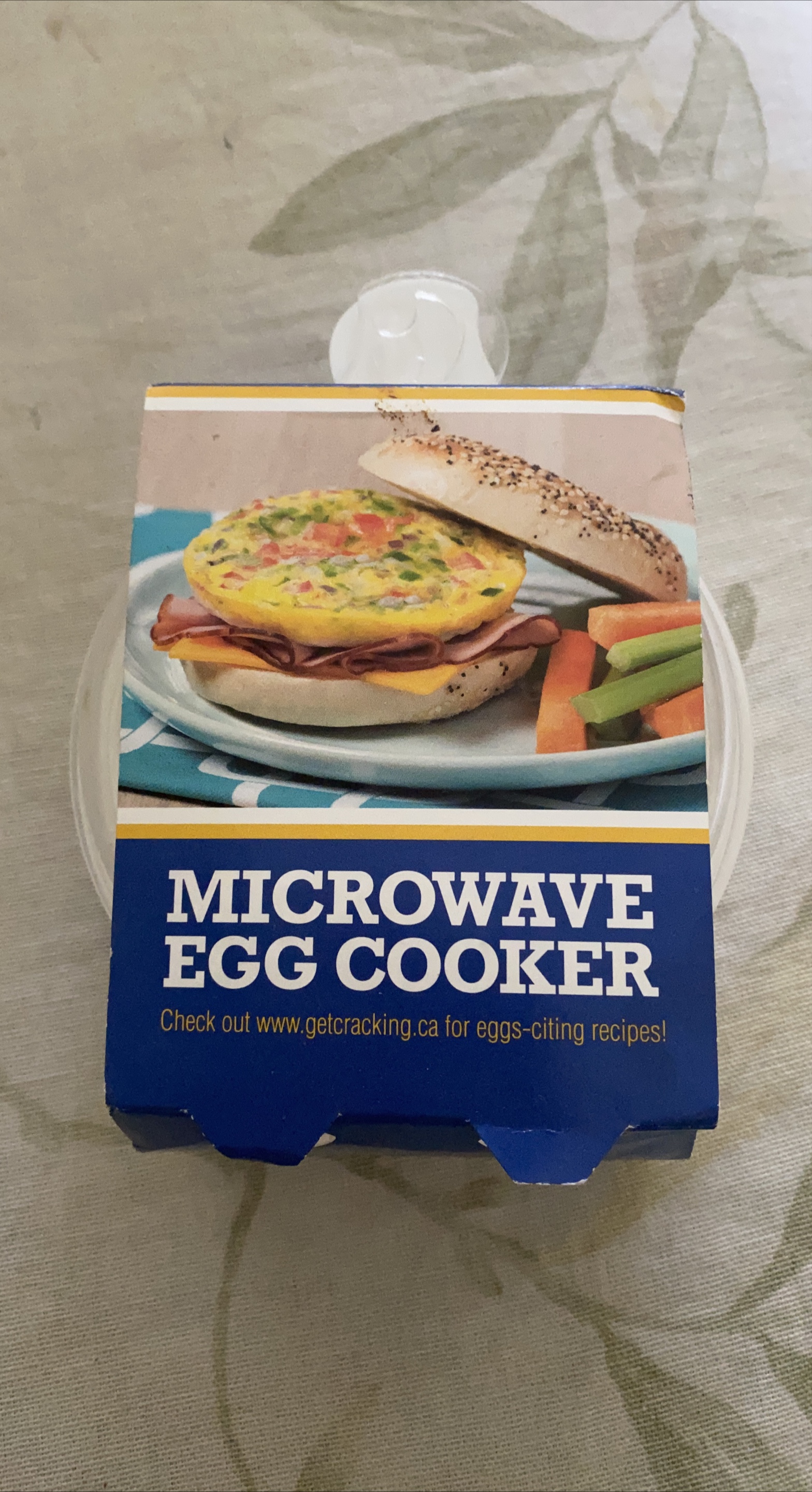Microwave Egg Cooker - Get Cracking thumbnail
