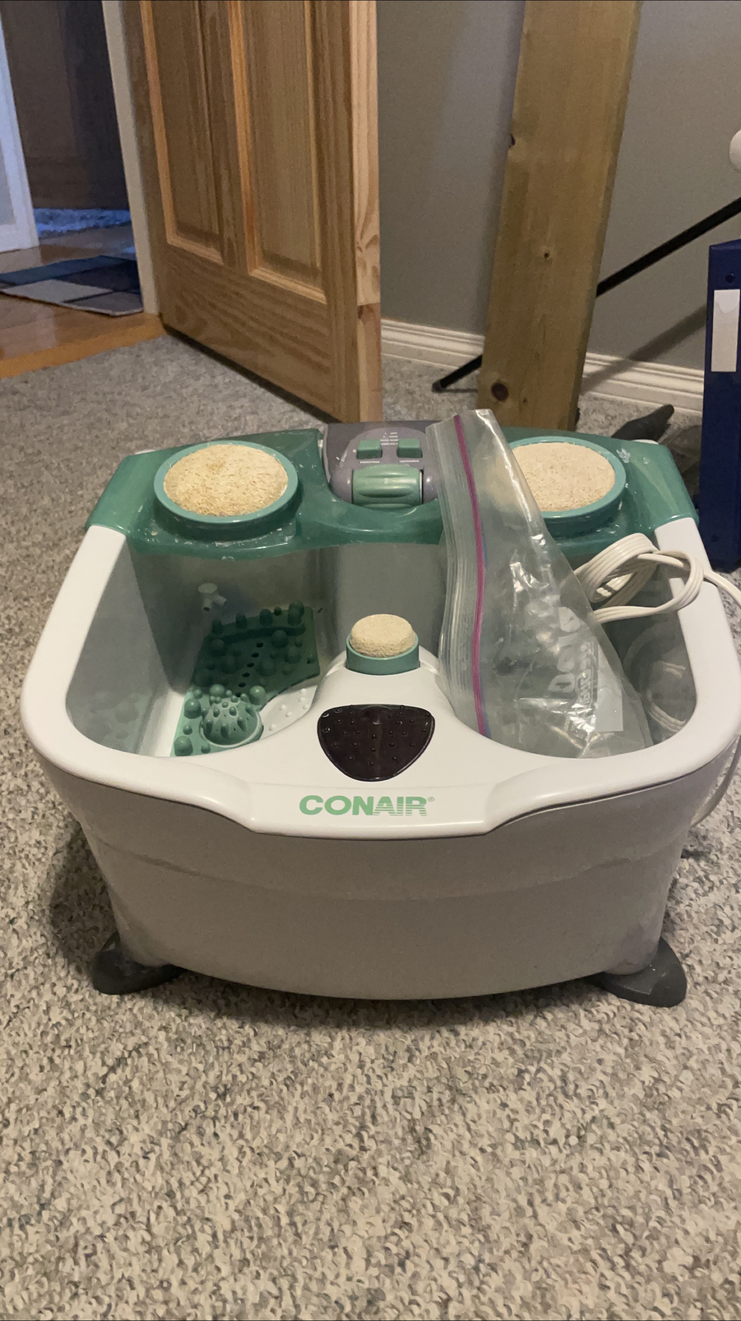 Conair Foot Spa thumbnail
