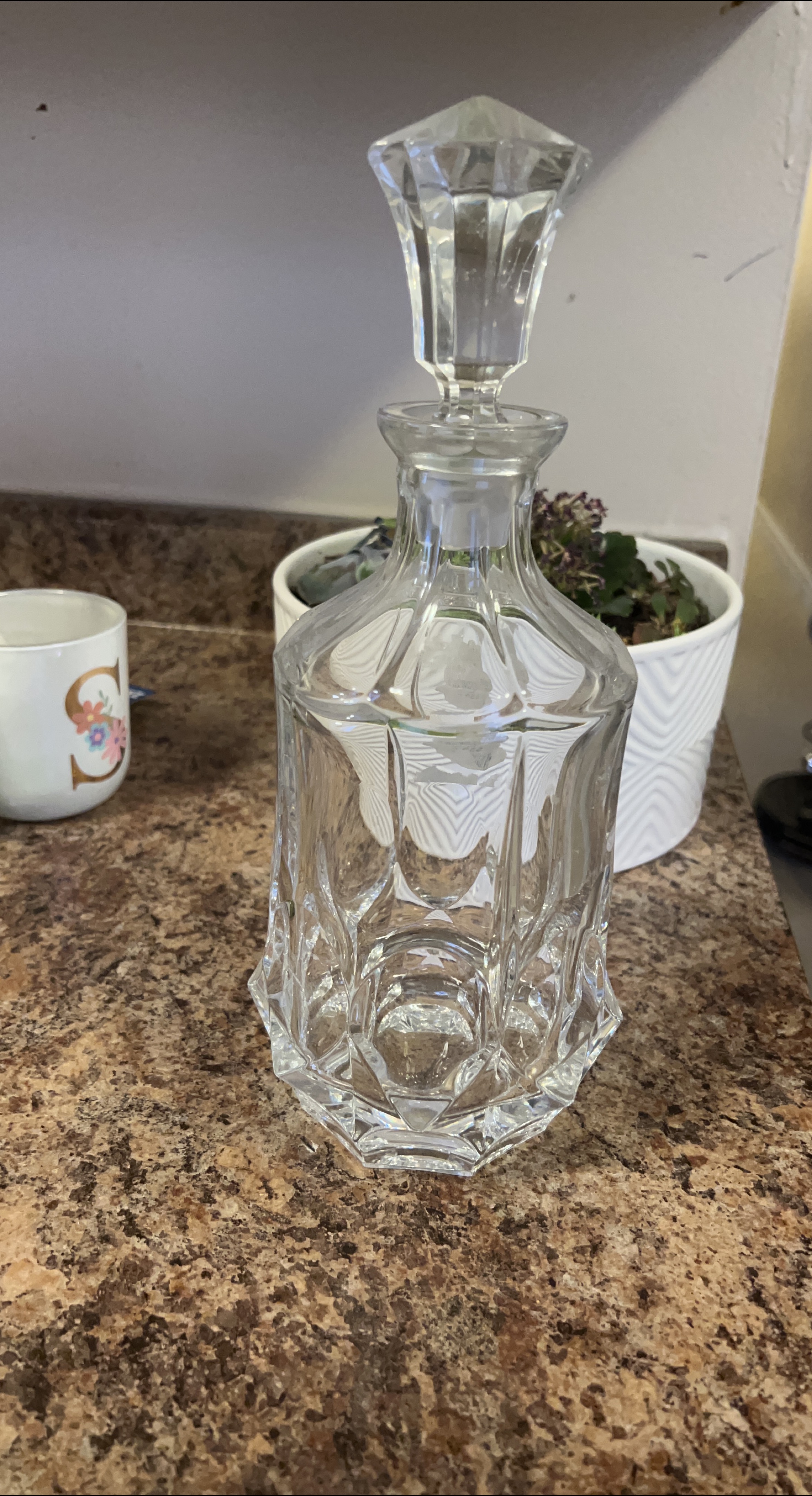 Crystal Decanter with Stopper