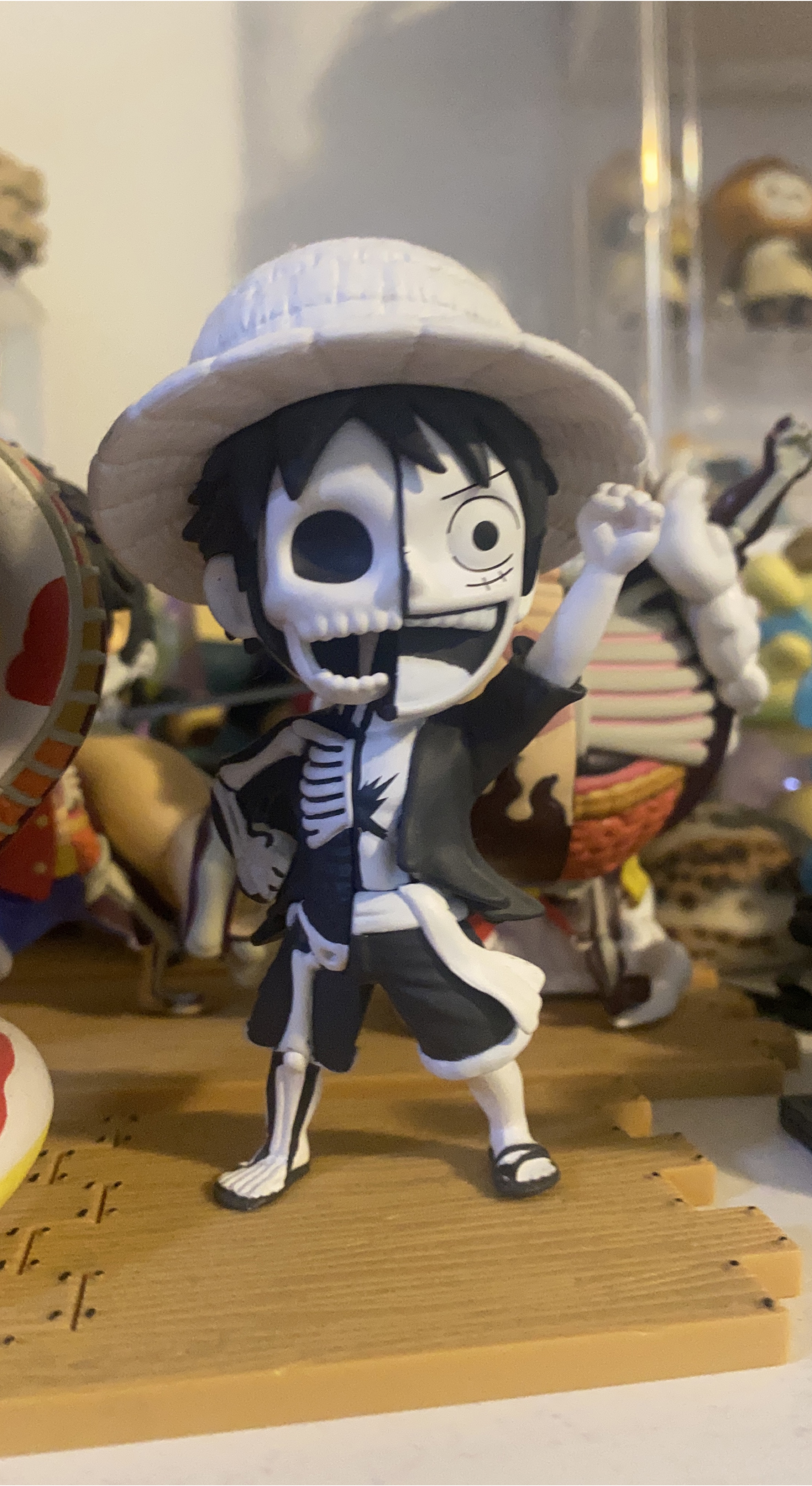 One Piece Luffy Half-Skeleton Figurine thumbnail