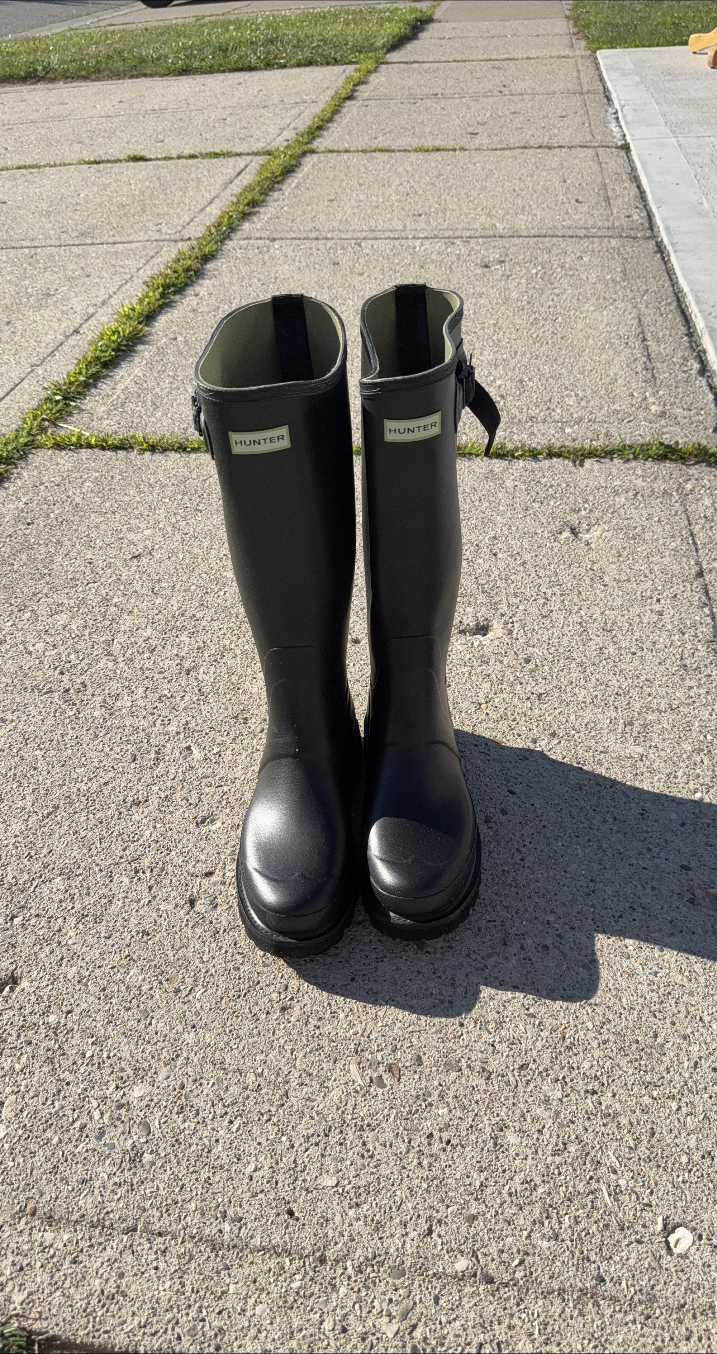 Hunter Rain Boots - Black thumbnail