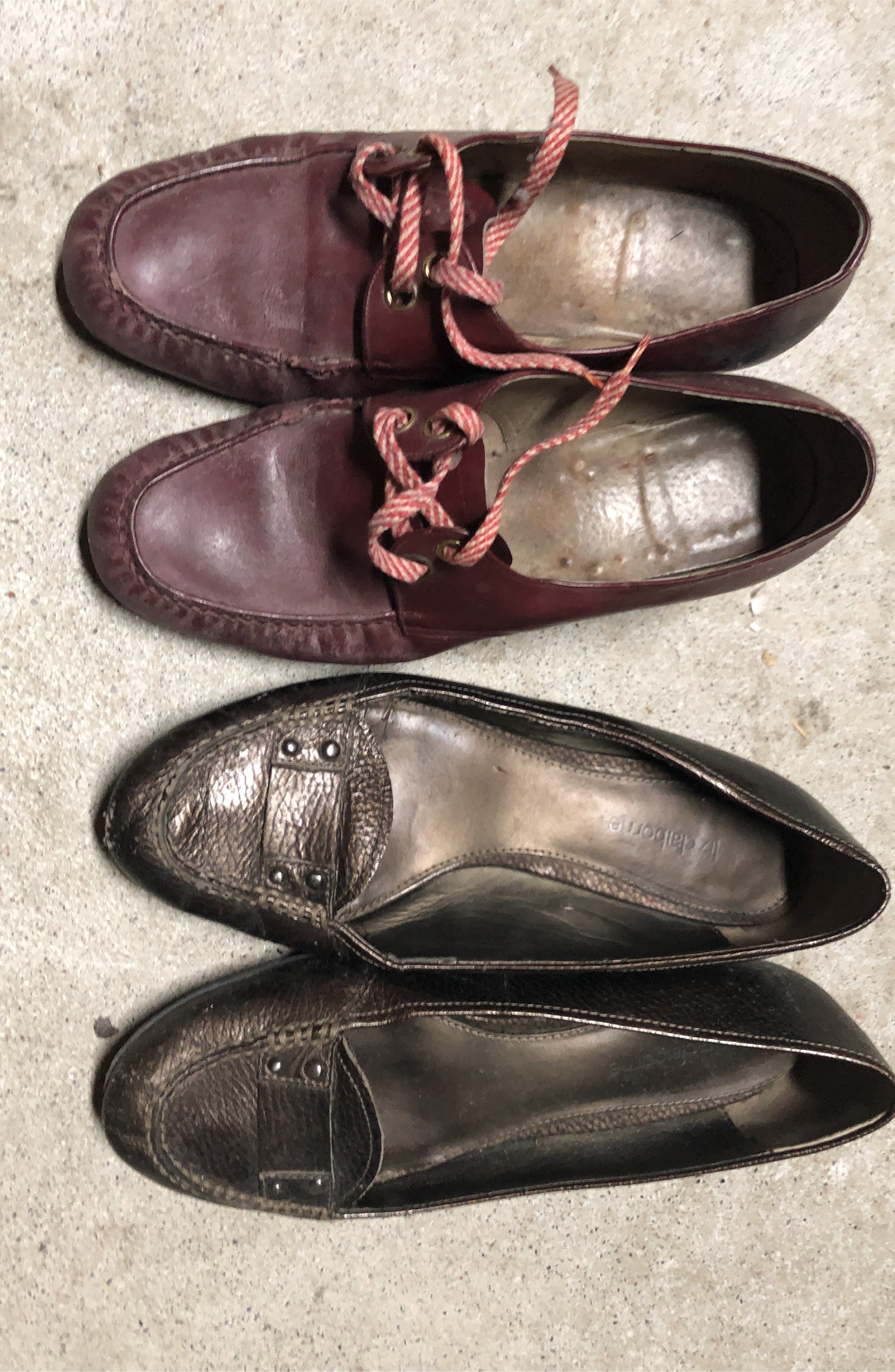 🇨🇦🆓Liz Claiborne Golden Brown Loafer & Burgundy leather shoes thumbnail