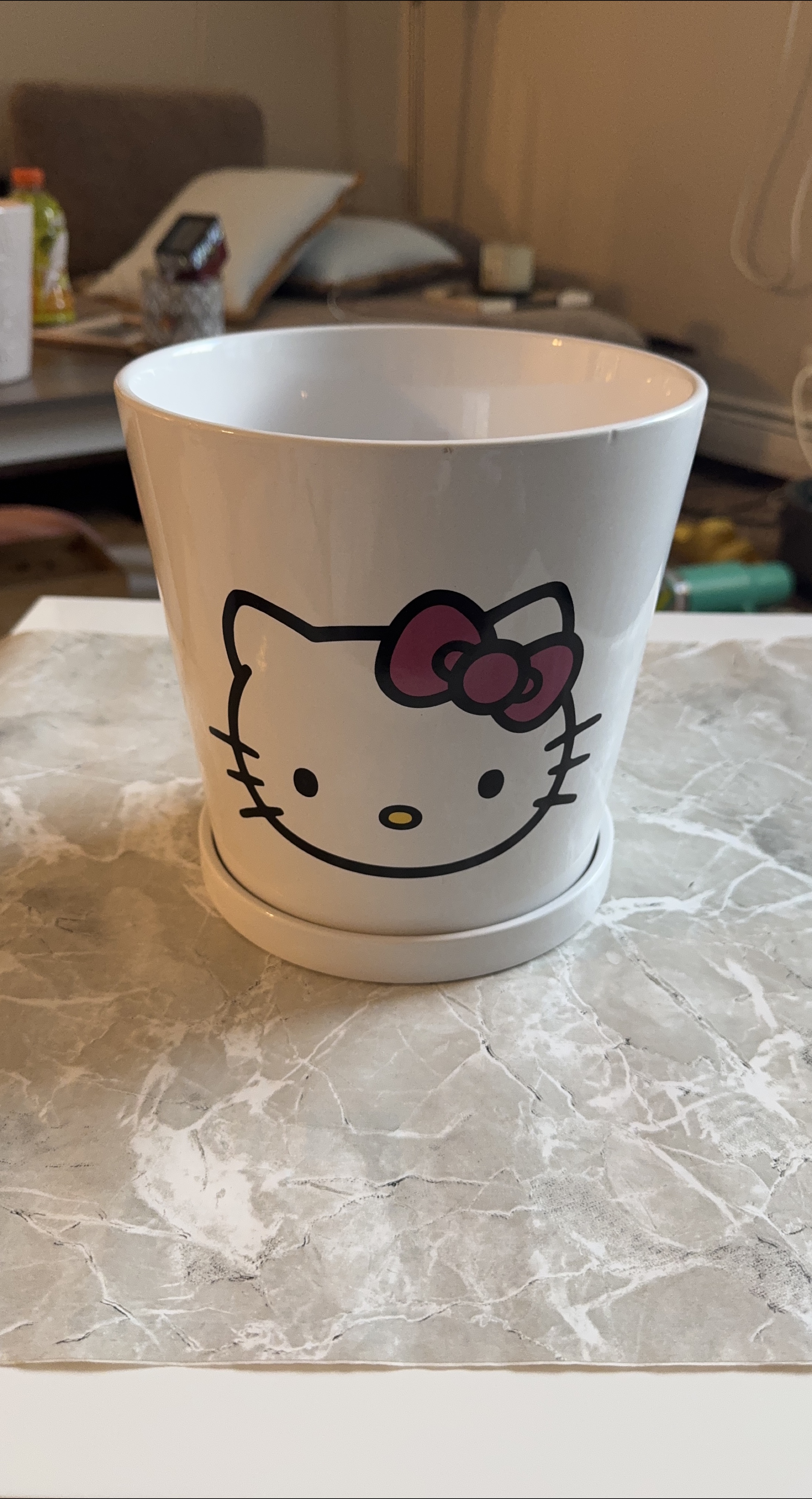 Hello Kitty Planter with Saucer thumbnail