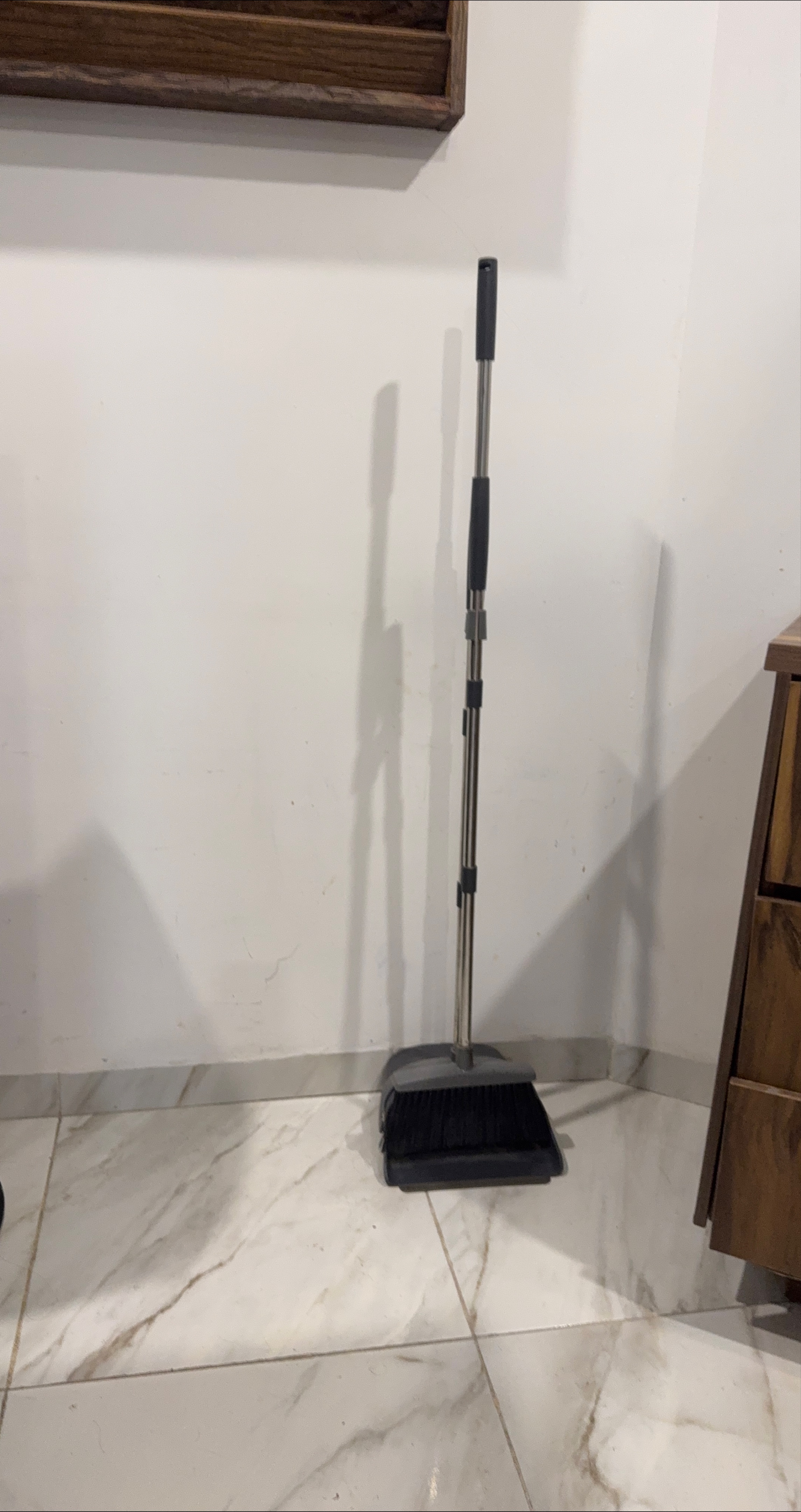 Broom and Dustpan Set - Black thumbnail