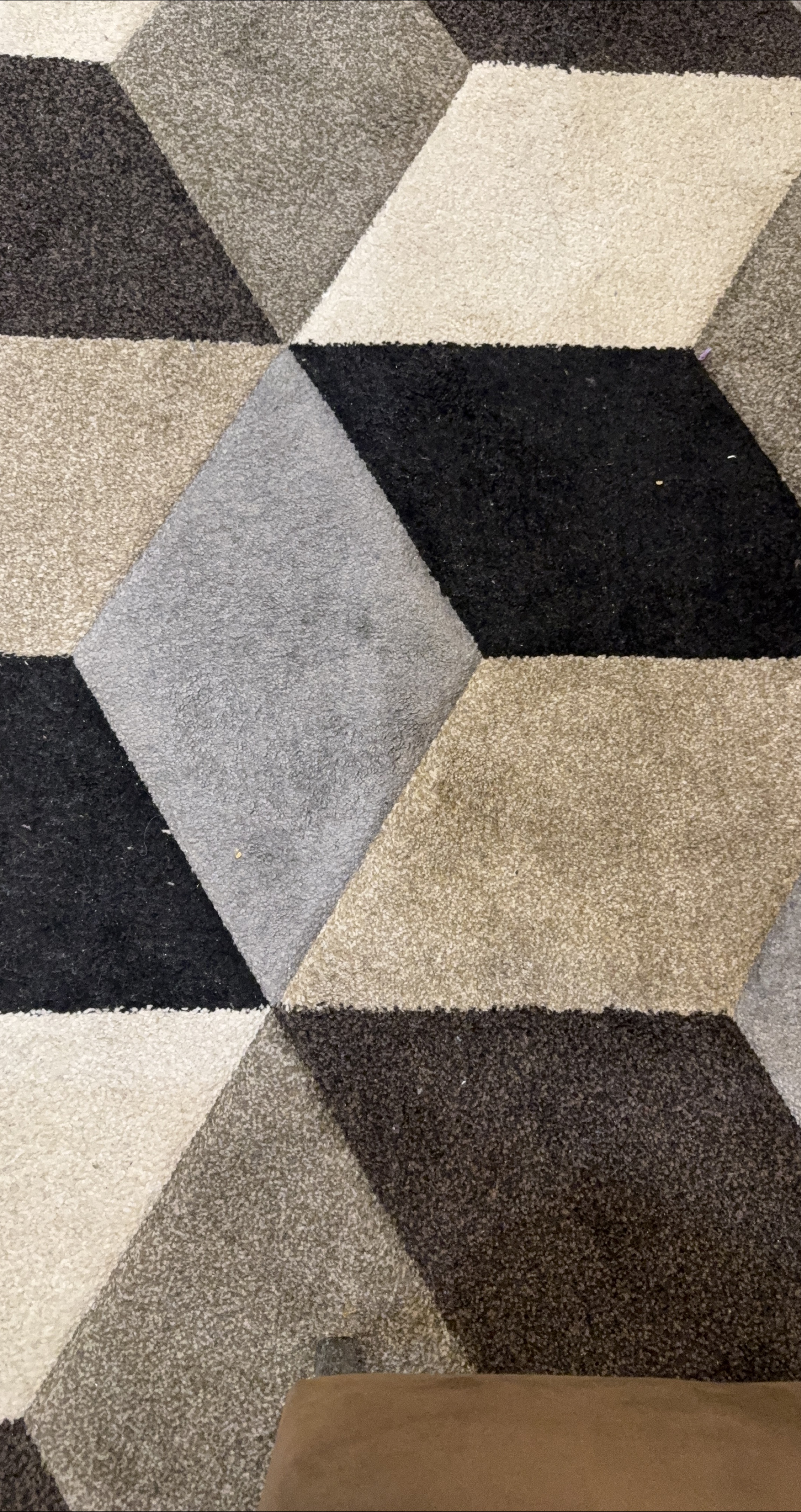 Fontanelle Dark Brown Area Rug (7'10" x 9'10") thumbnail