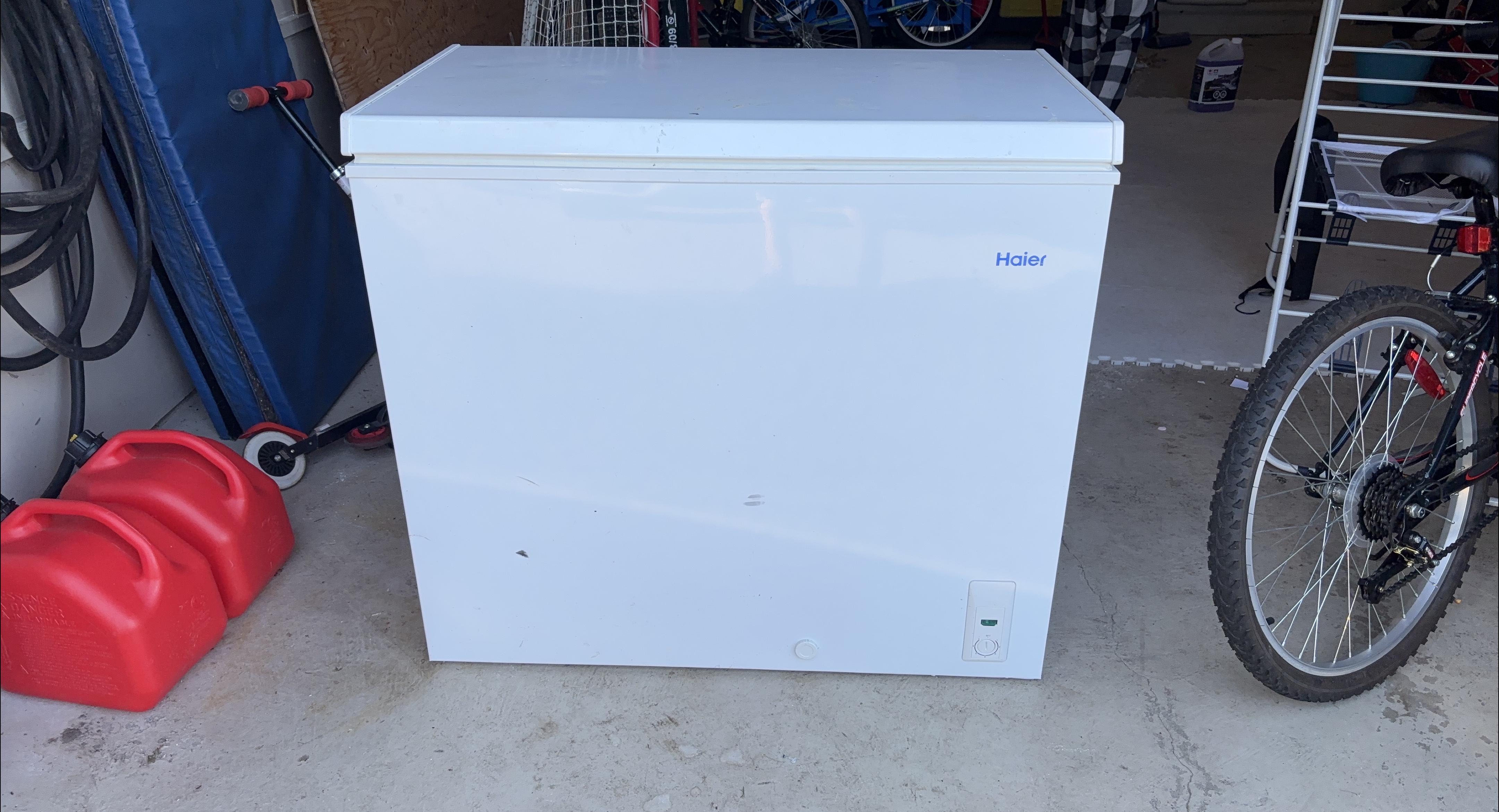 Haier Chest Freezer - White thumbnail