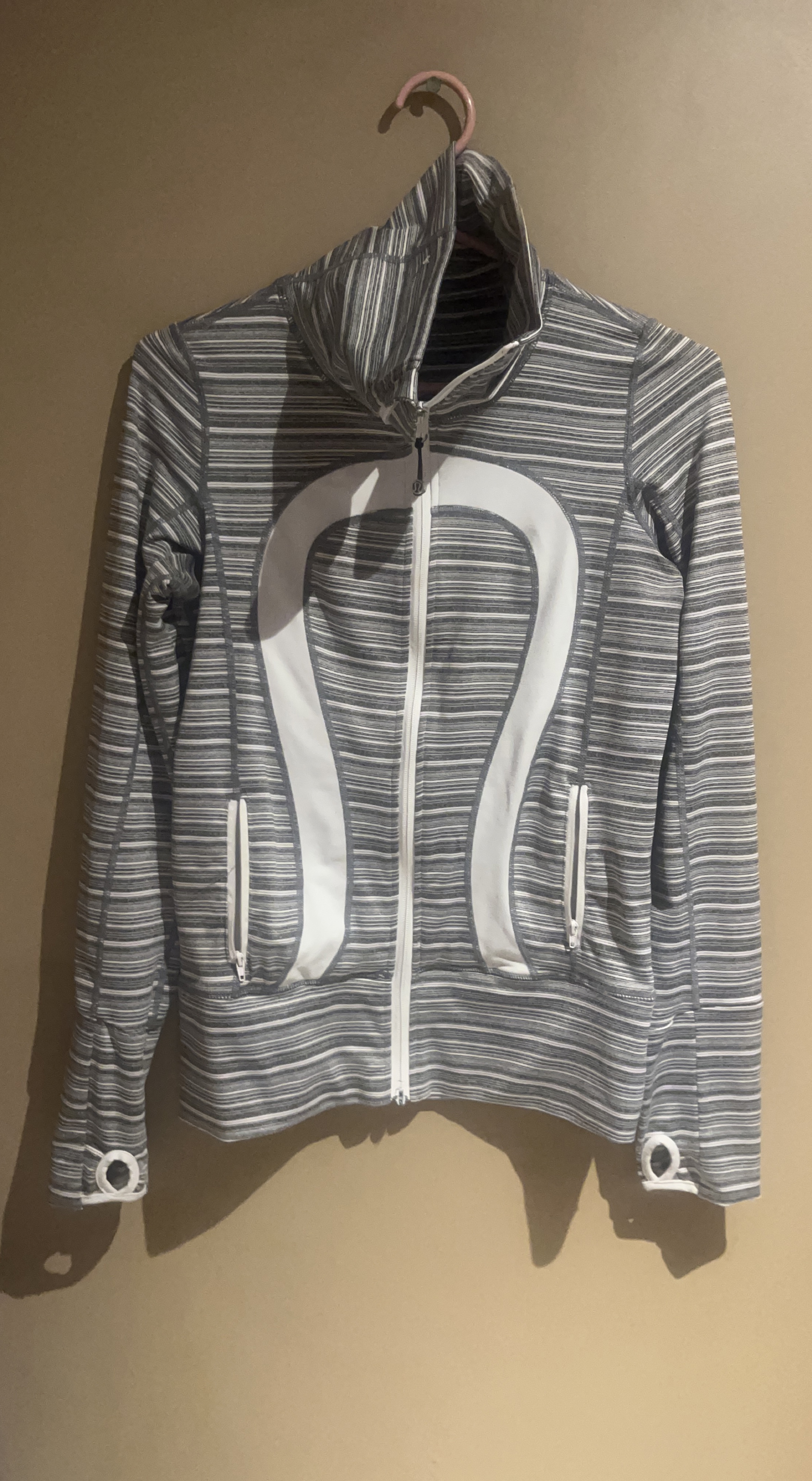 Lululemon Scuba Hoodie - Striped Grey thumbnail
