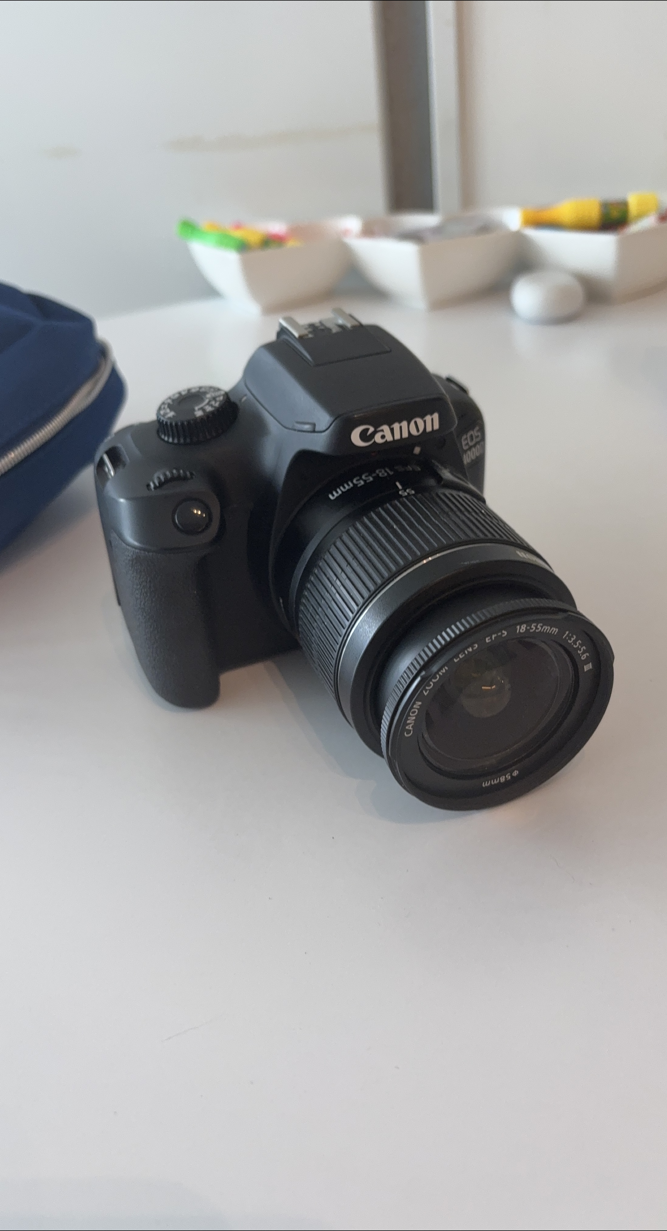 Canon EOS 4000D DSLR Camera with EF 50mm Lens thumbnail
