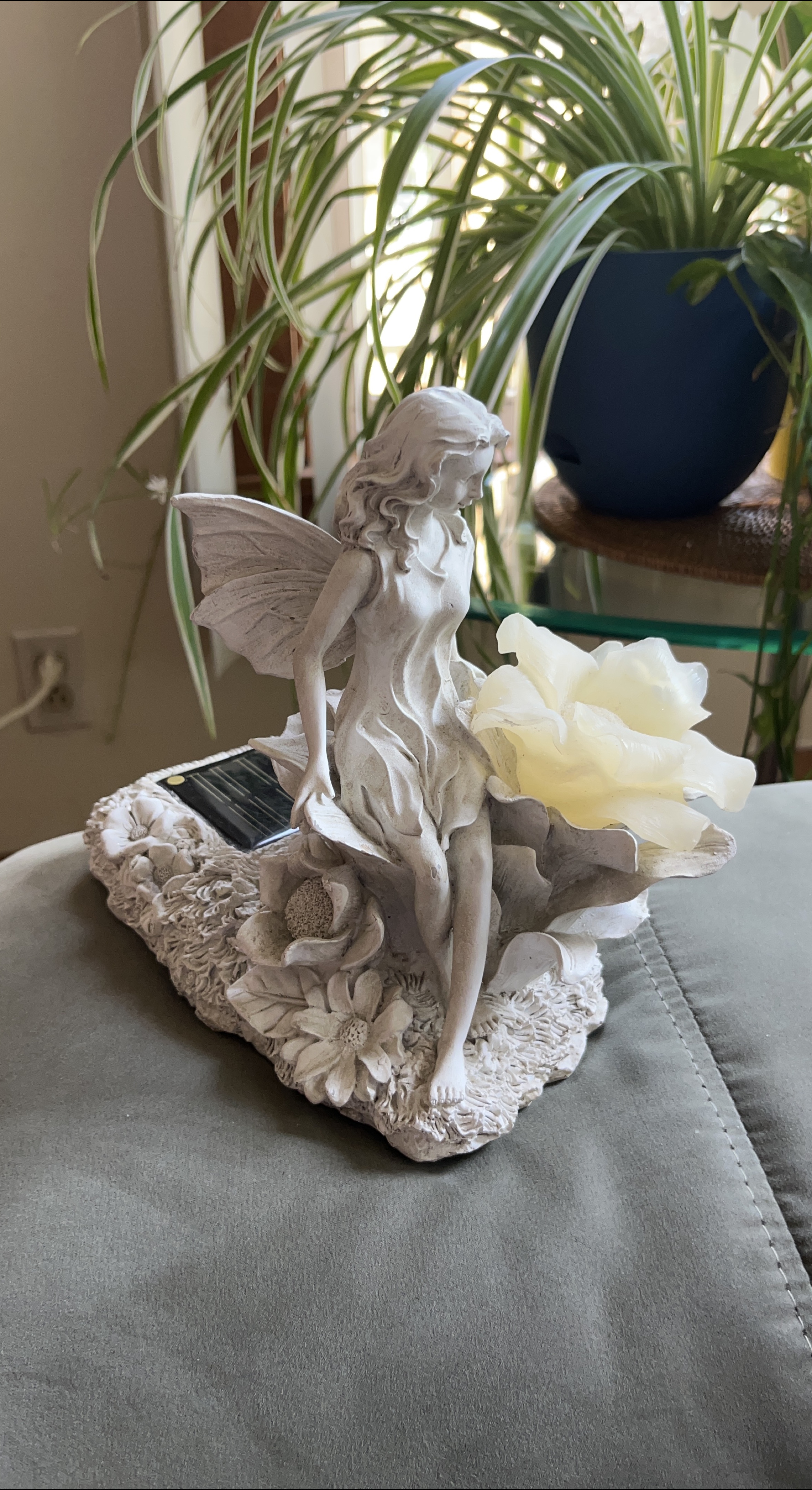 Fairy Garden Statue with Solar Light thumbnail